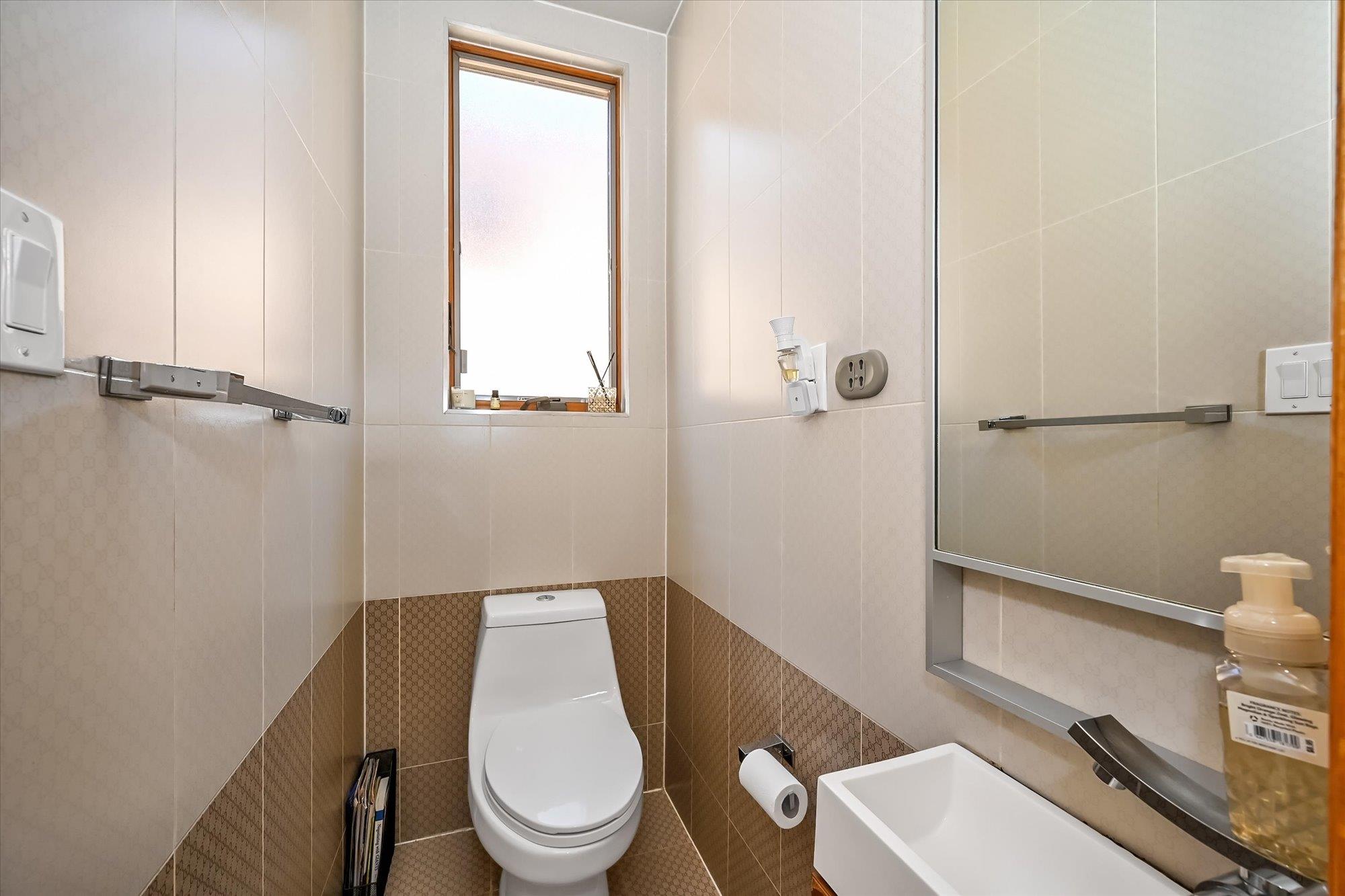 #10 photo, 147-11 Jewel Avenue, クイーンズ区 Kew Garden Hills , NY 11367