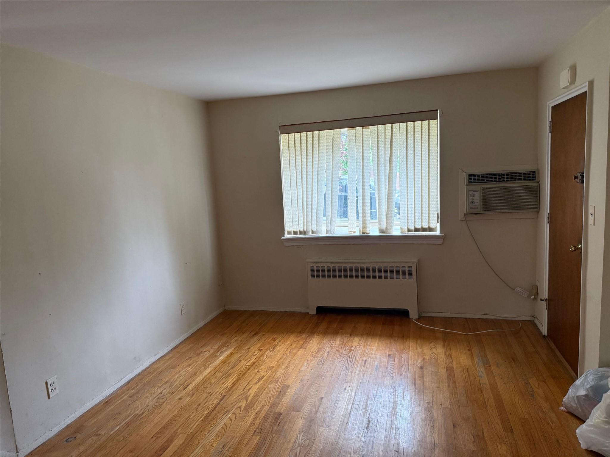 #16 photo, 57-03 Marathon Parkway, クイーンズ区 Little Neck , NY 11362