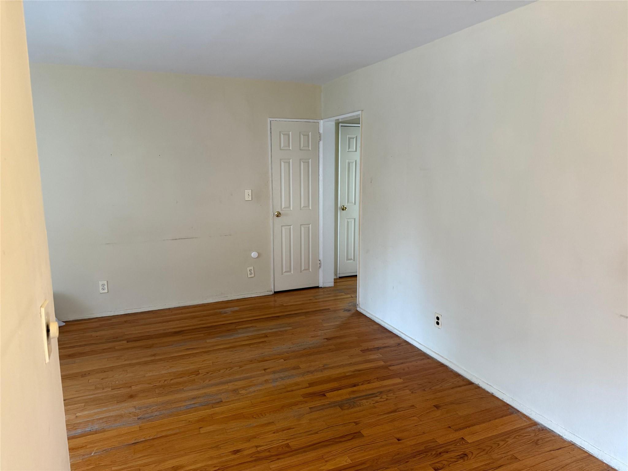 #9 photo, 57-03 Marathon Parkway, クイーンズ区 Little Neck , NY 11362