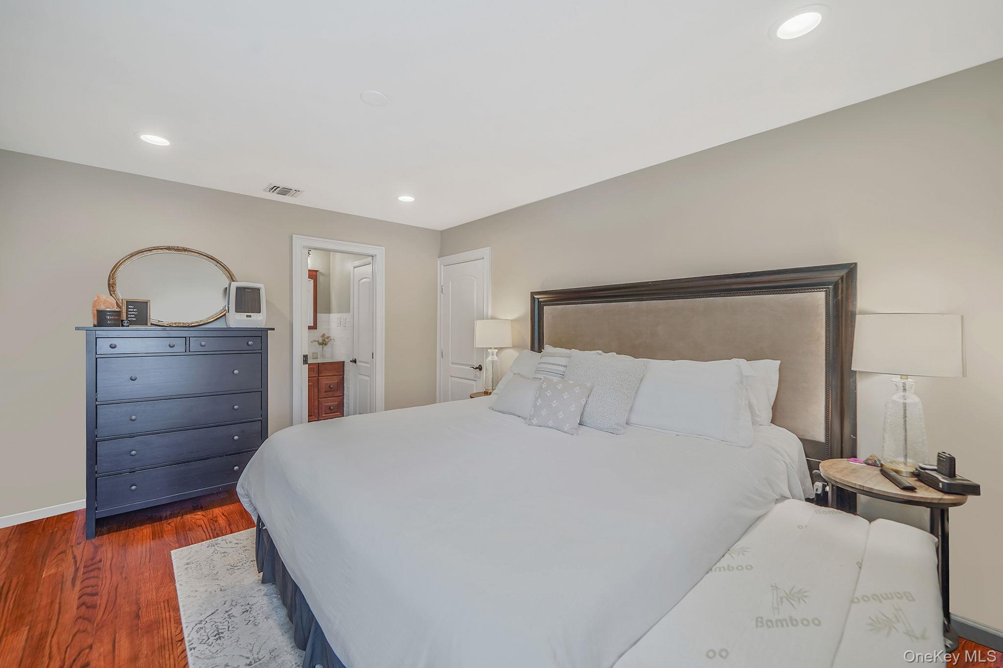 #18 photo, 2387 Chestnut Avenue, サフォーク郡 Ronkonkoma , NY 11779