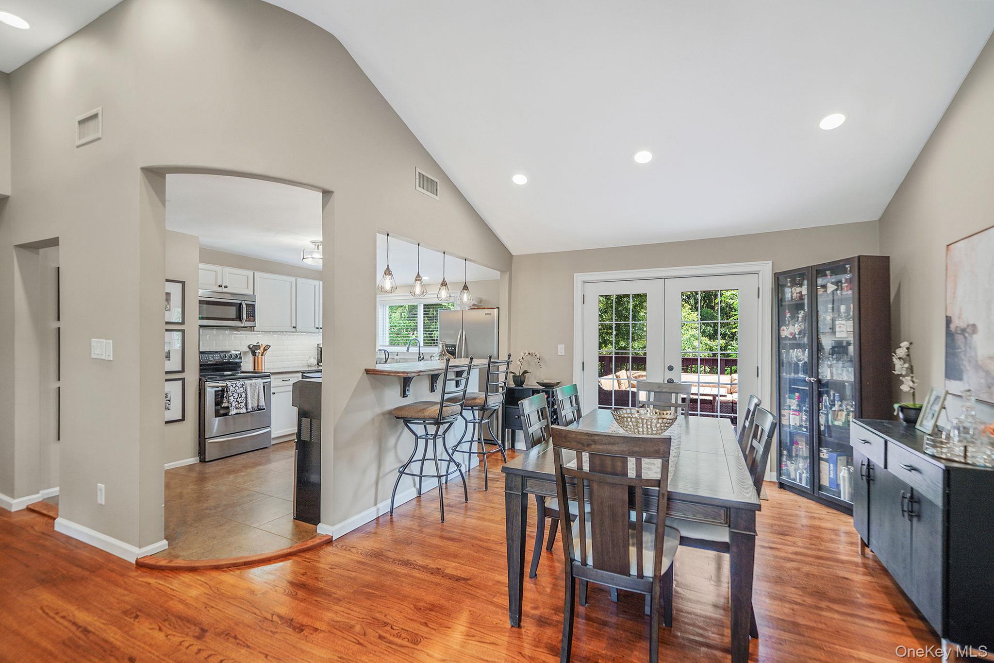 #9 photo, 2387 Chestnut Avenue, サフォーク郡 Ronkonkoma , NY 11779