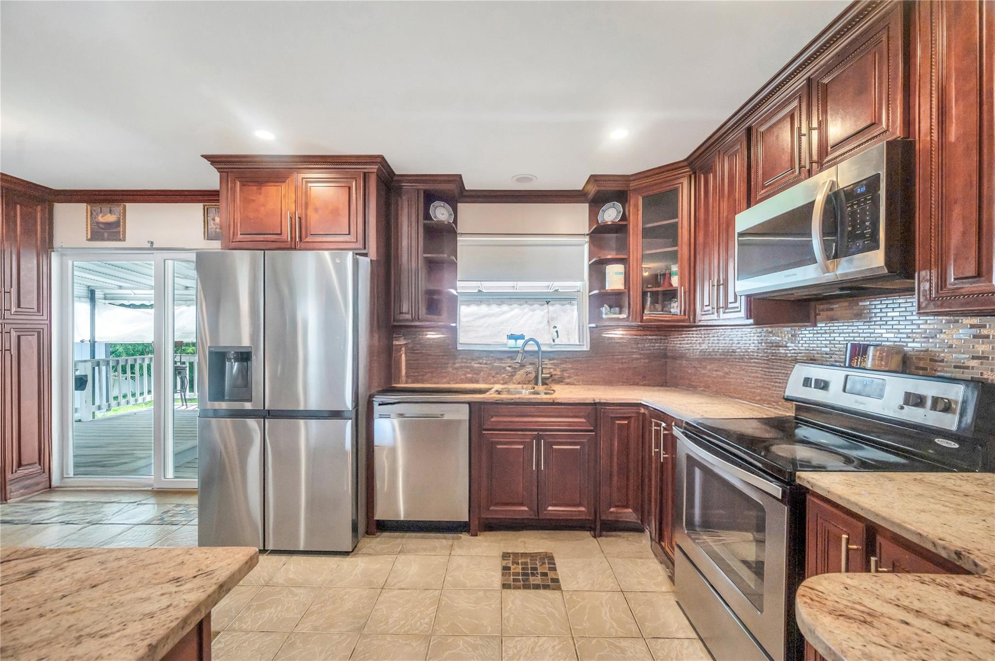 #11 photo, 34 Harlem Avenue, Medford , NY 11763