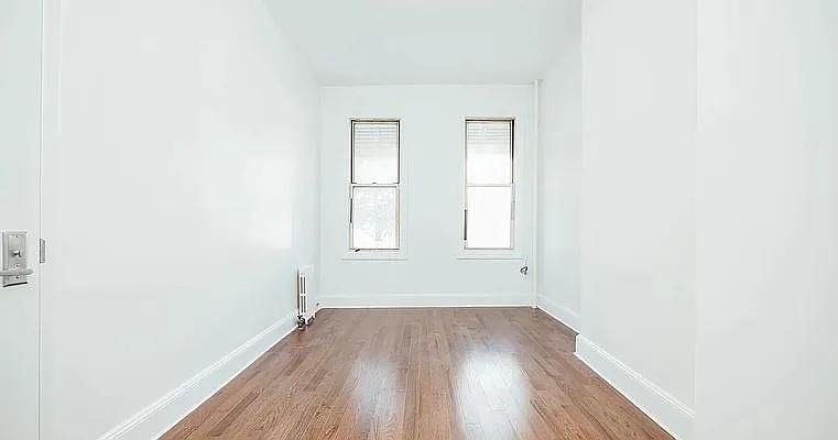 #12 photo, 414 Onderdonk Avenue, クイーンズ区 Ridgewood , NY 11385