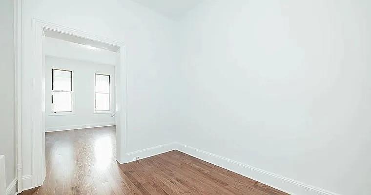 #13 photo, 414 Onderdonk Avenue, クイーンズ区 Ridgewood , NY 11385