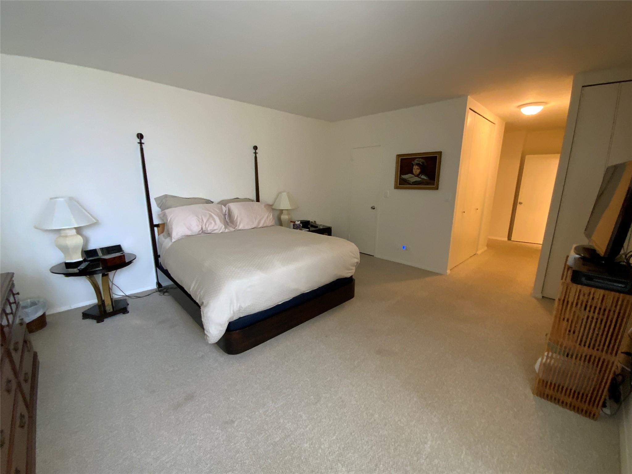 #15 photo, 27010 Grand Central Parkway, クイーンズ区 Floral Park , NY 11005