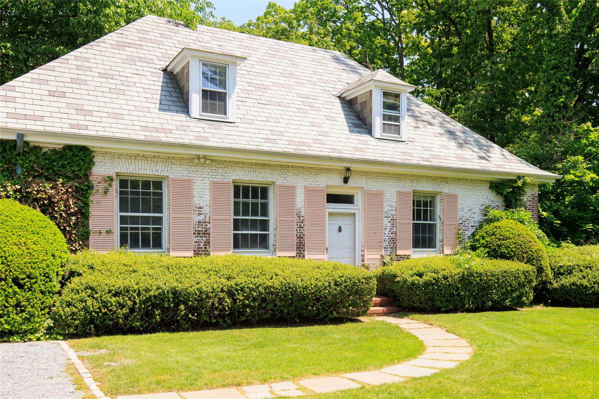 #1 photo, 5 The Courtyard, 長島 Locust Valley , NY 11560
