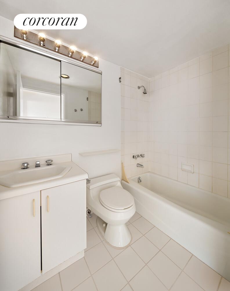 #10 photo, 252 W 17TH Street, マンハッタン Chelsea , NY 10011