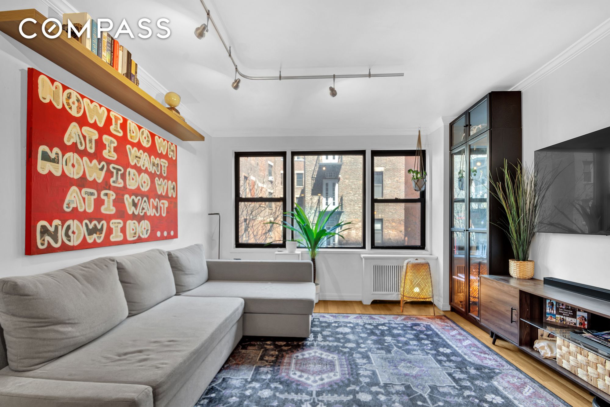 #1 photo, 333 E 34th Street, Murray Hill , NY 10016