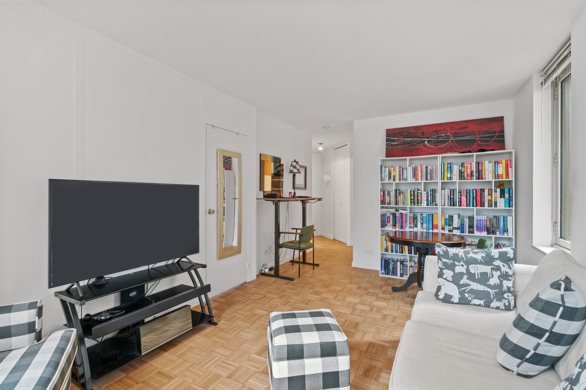 #5 photo, 145 E 48th Street, Turtle Bay , NY 10017