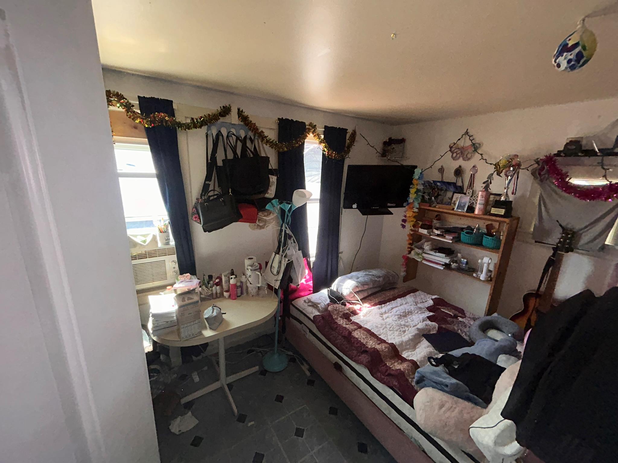 #14 photo, 20 Longfellow Avenue, 롱 아일랜드 Westbury , NY 11590