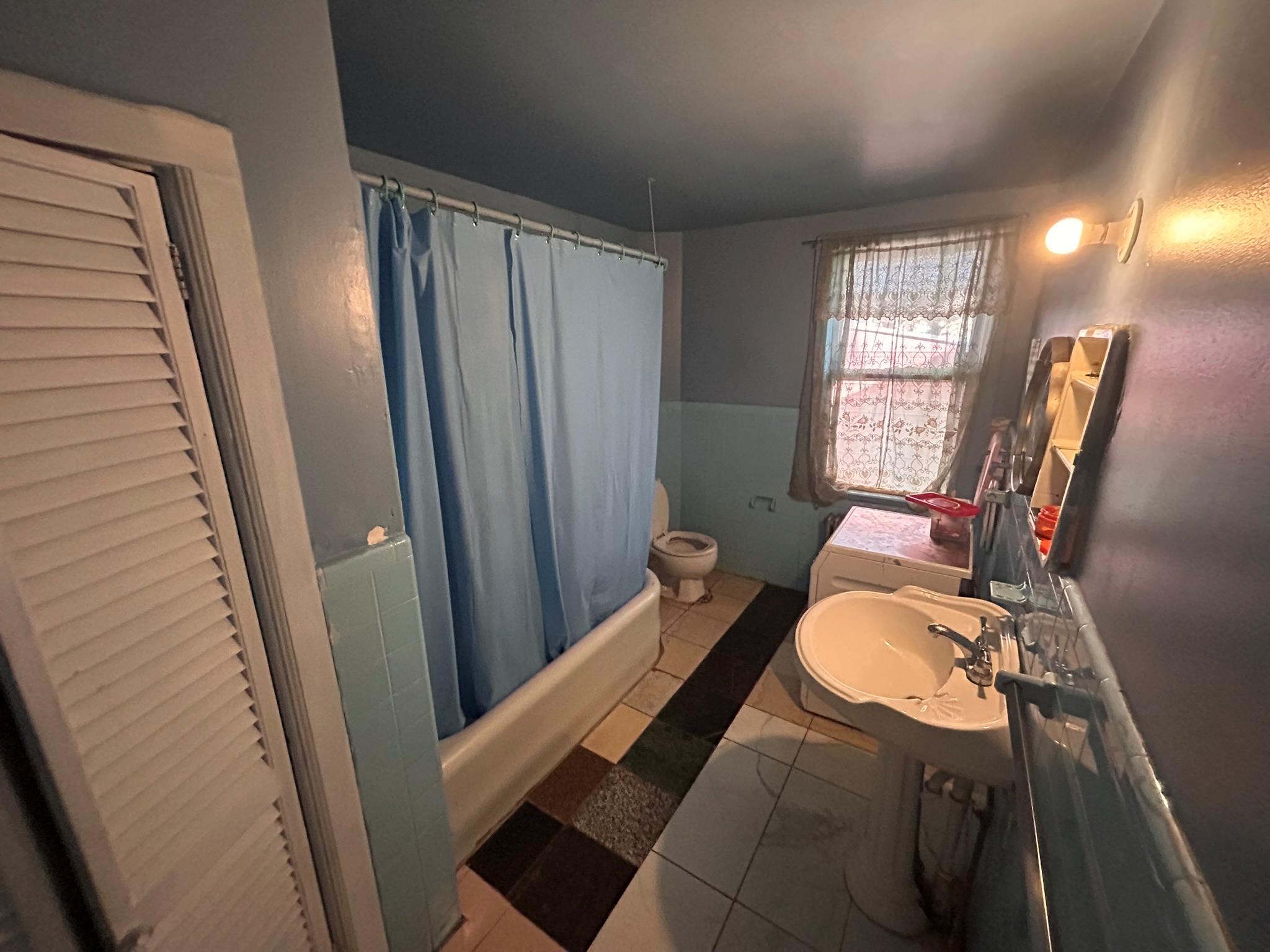 #9 photo, 20 Longfellow Avenue, 롱 아일랜드 Westbury , NY 11590