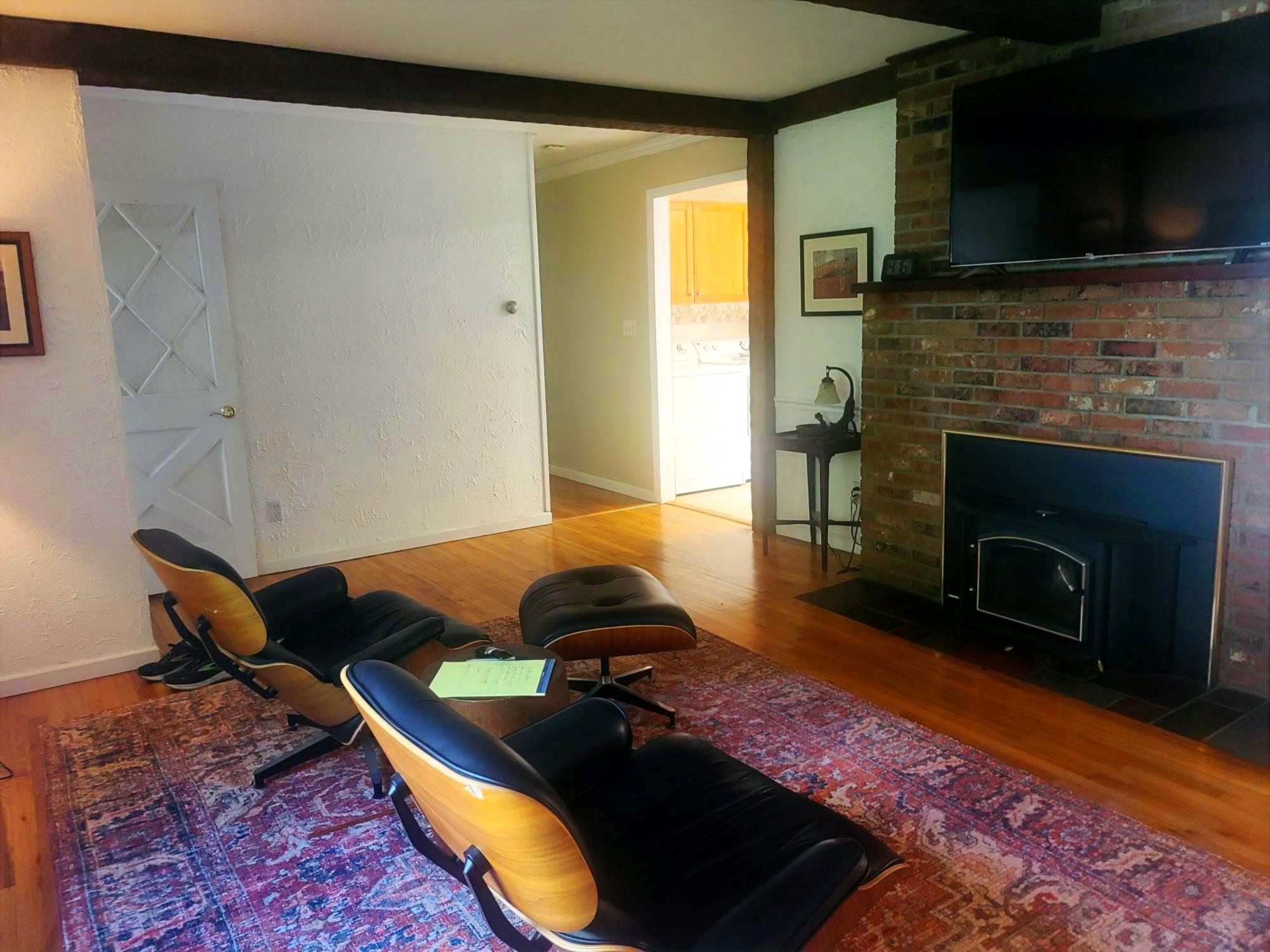 #13 photo, 49 Old Farm Road, Rhinebeck , NY 12572