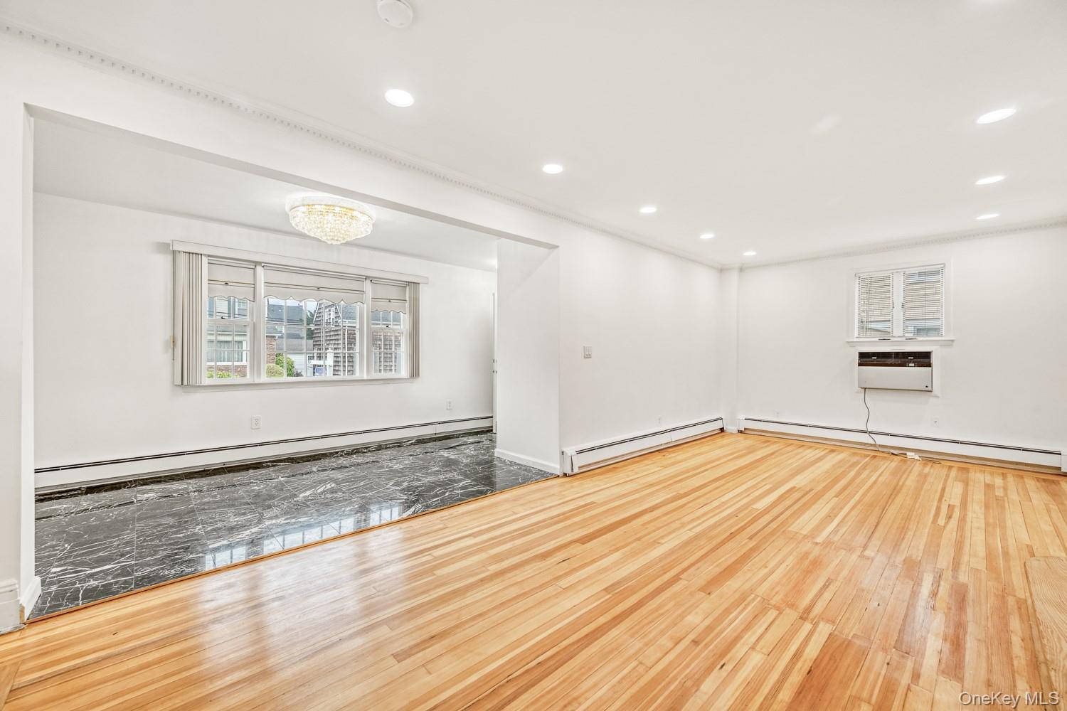 #12 photo, 37 Keystone Place, ナッソー郡 Hewlett , NY 11557