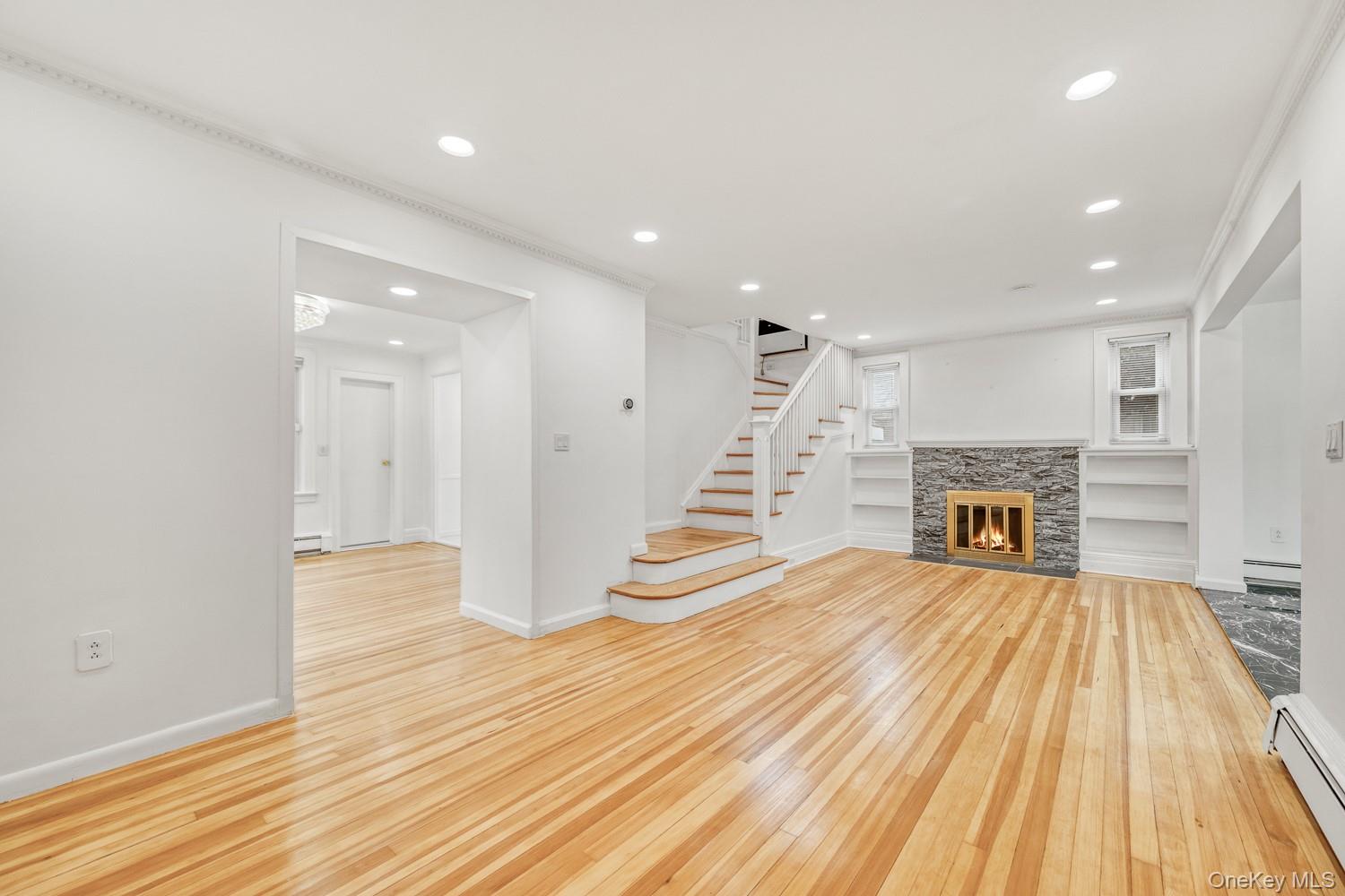 #7 photo, 37 Keystone Place, ナッソー郡 Hewlett , NY 11557