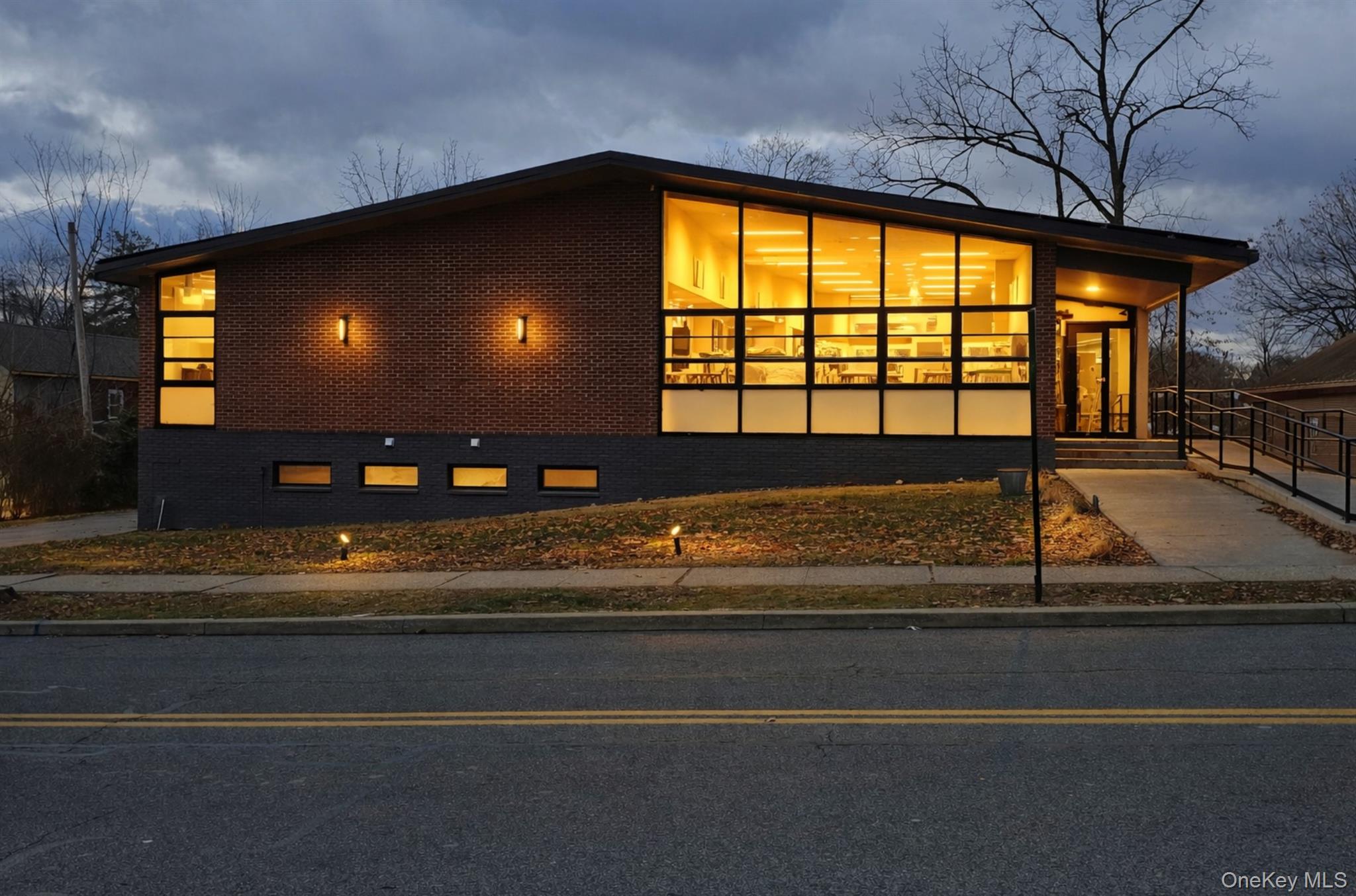 #18 photo, 23 West Street, Warwick , NY 10990