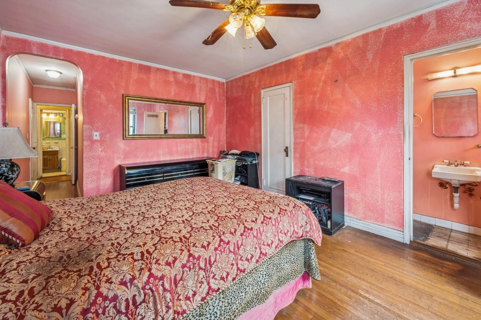 #10 photo, 306 E Mosholu Parkway, ブロンクス区 Bronx , NY 10458