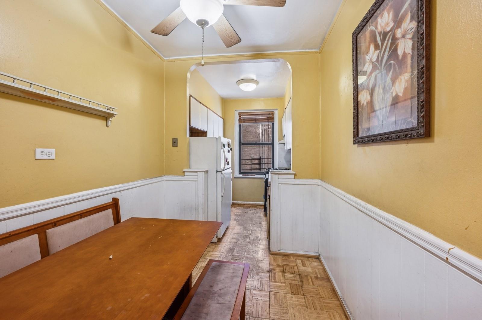 #7 photo, 306 E Mosholu Parkway, ブロンクス区 Bronx , NY 10458