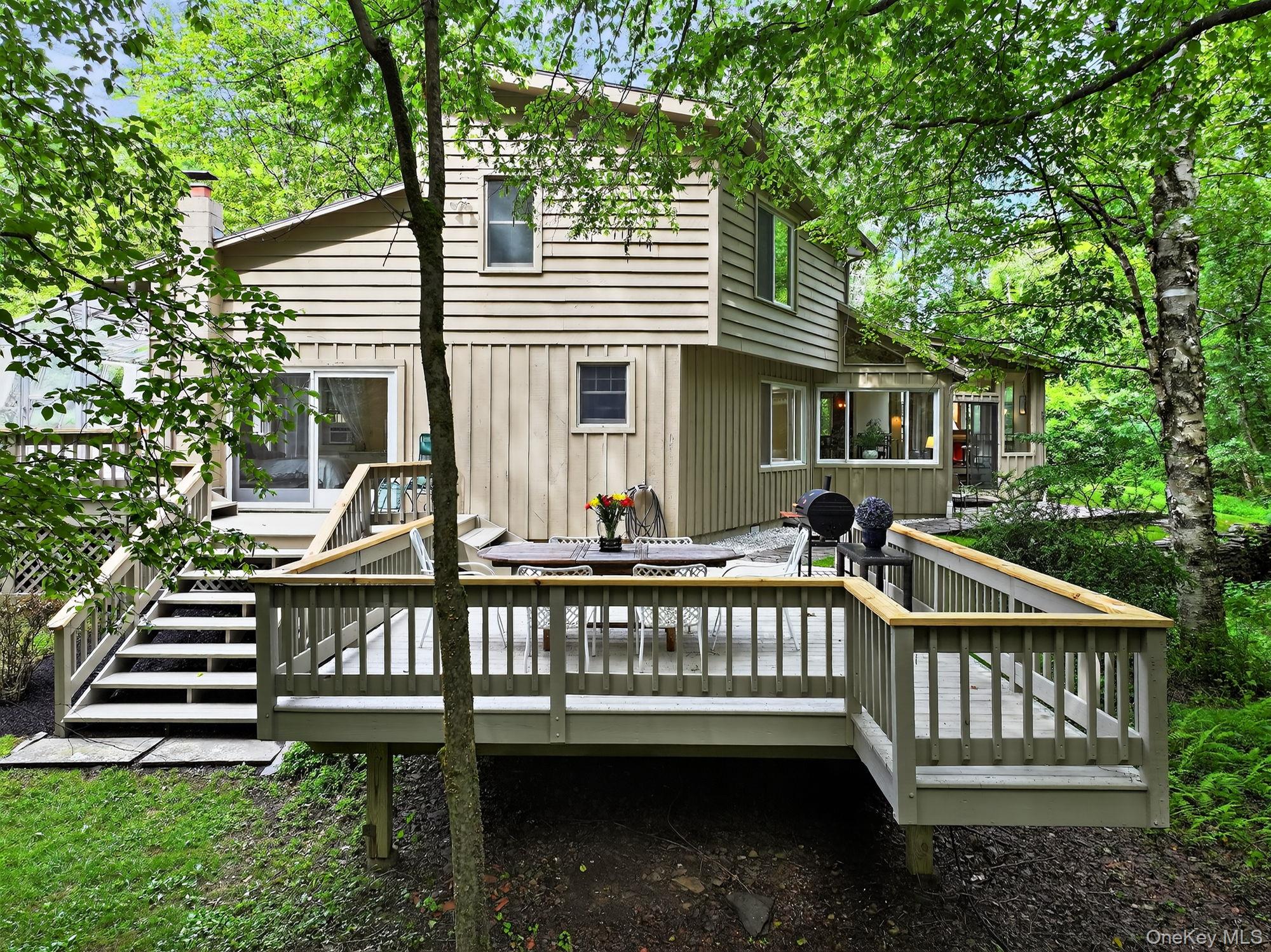 #12 photo, 27 Old Wagon Road, Woodstock , NY 12498