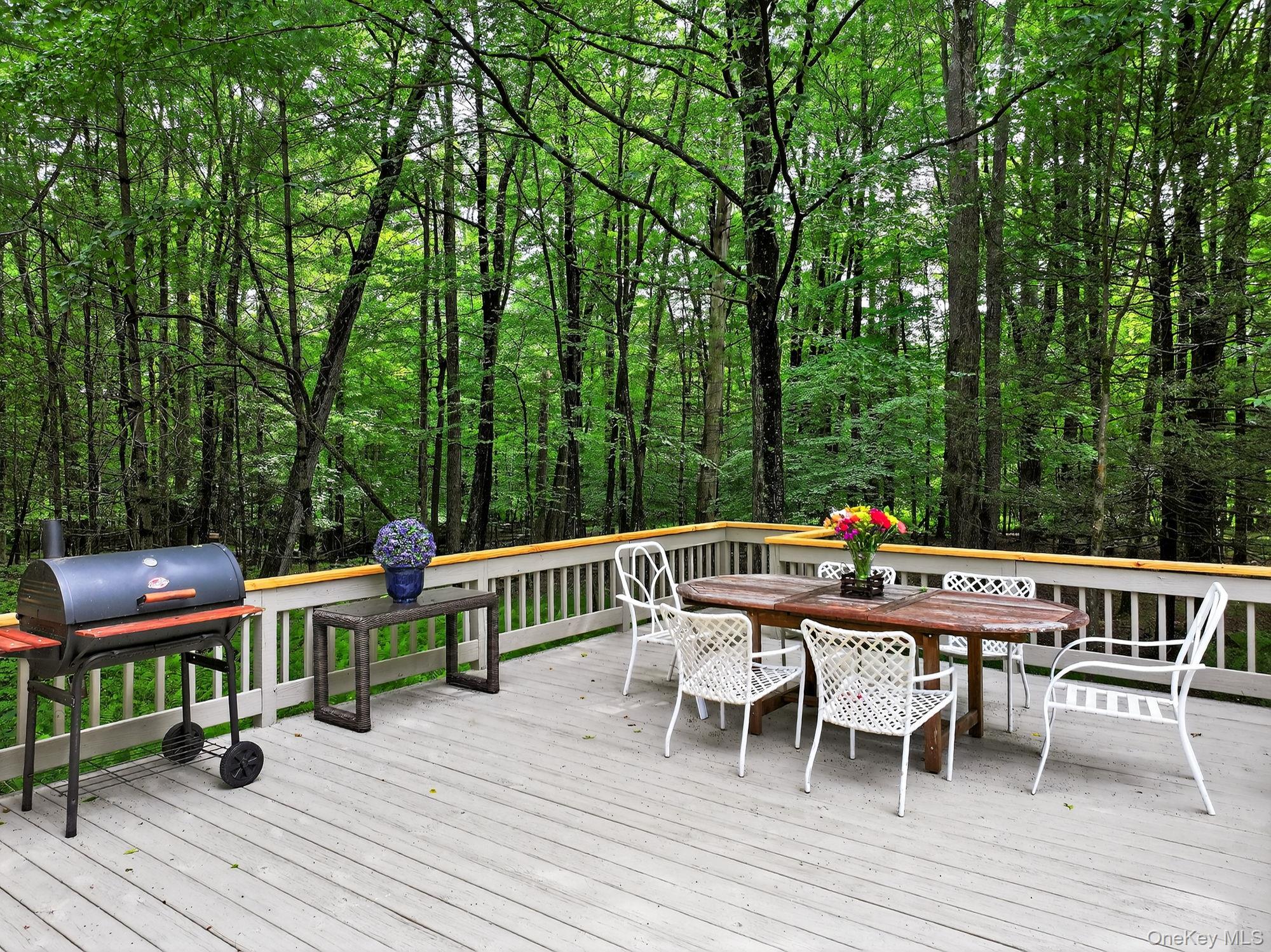 #13 photo, 27 Old Wagon Road, Woodstock , NY 12498