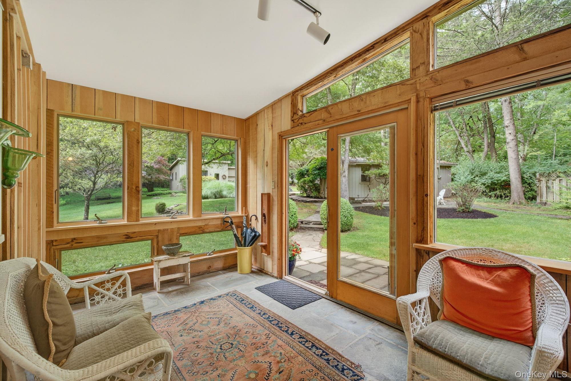 #4 photo, 27 Old Wagon Road, Woodstock , NY 12498