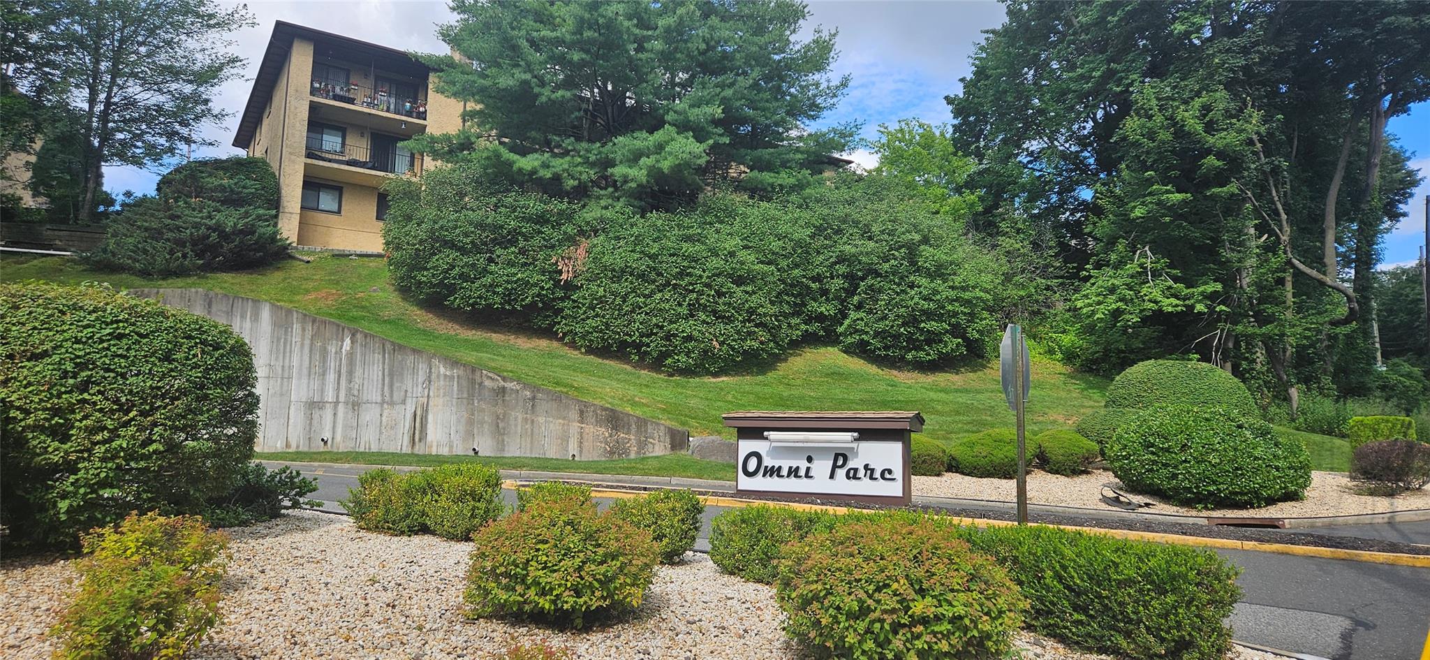 #1 photo, 12 Omni Parc Drive, Nanuet , NY 10954