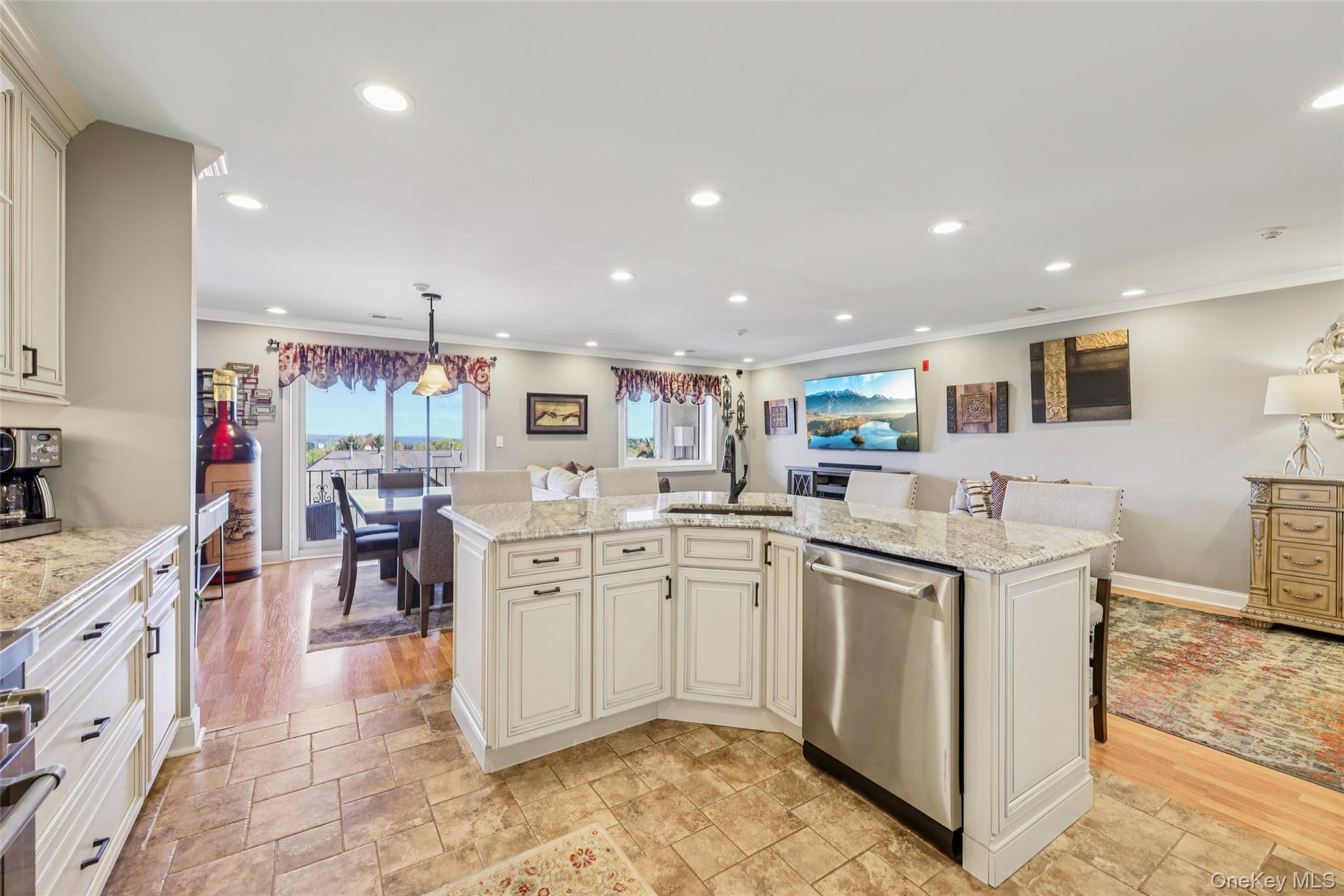 #12 photo, 12 Omni Parc Drive, Nanuet , NY 10954