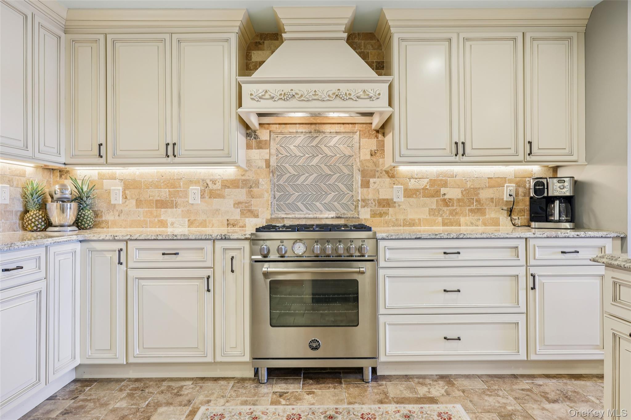 #15 photo, 12 Omni Parc Drive, Nanuet , NY 10954