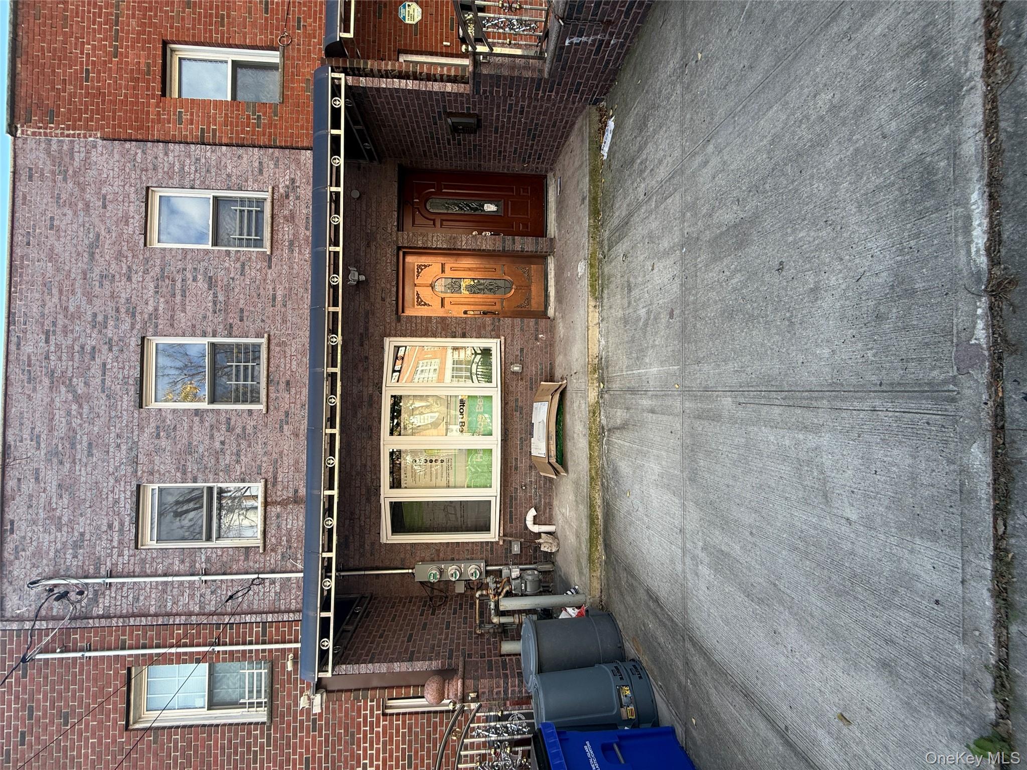 #2 photo, 2356 Waterbury Avenue, ブロンクス区 Bronx , NY 10462