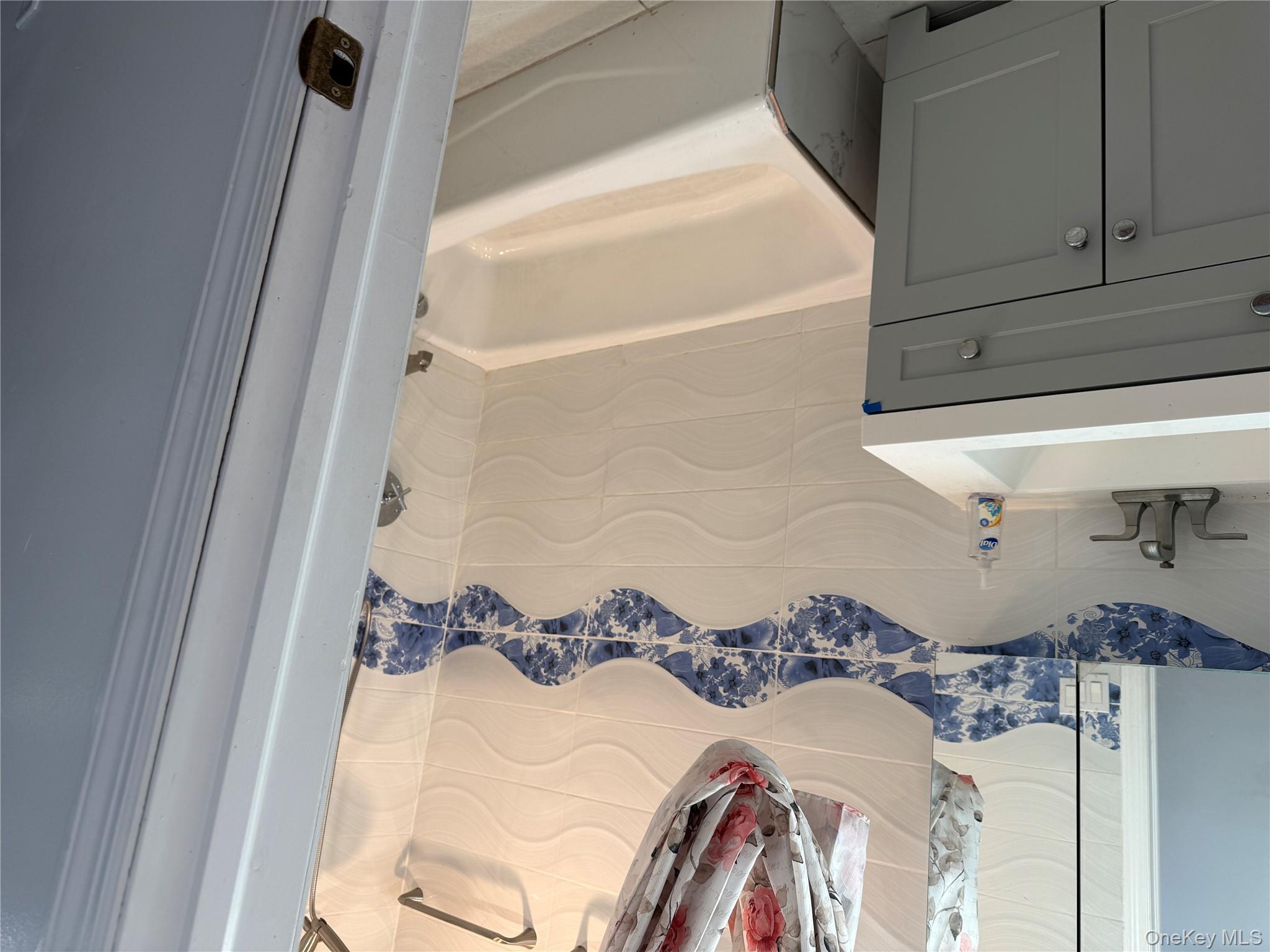 #5 photo, 2356 Waterbury Avenue, ブロンクス区 Bronx , NY 10462