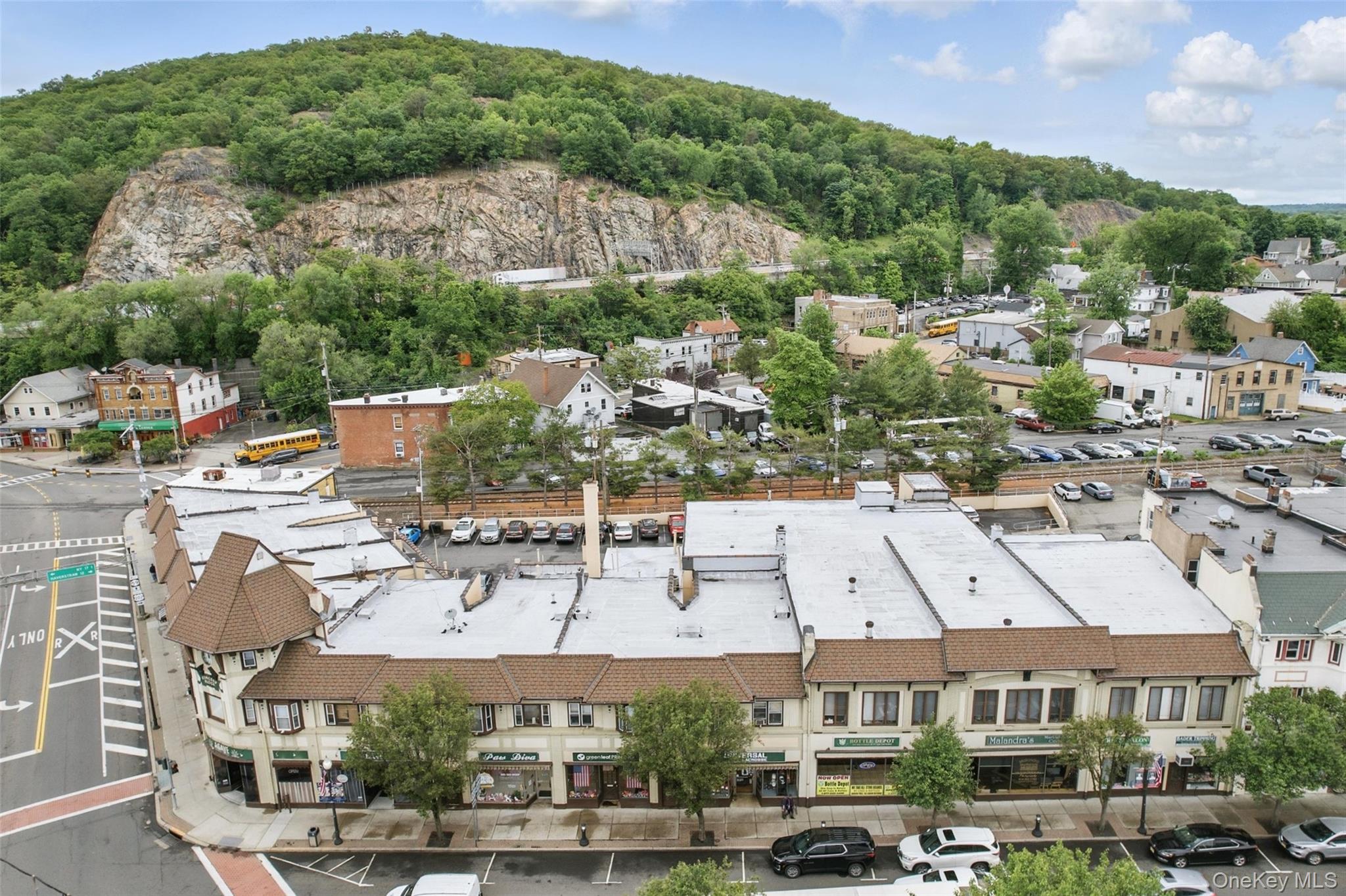 #10 photo, 90-100 Orange Avenue, Suffern , NY 10901