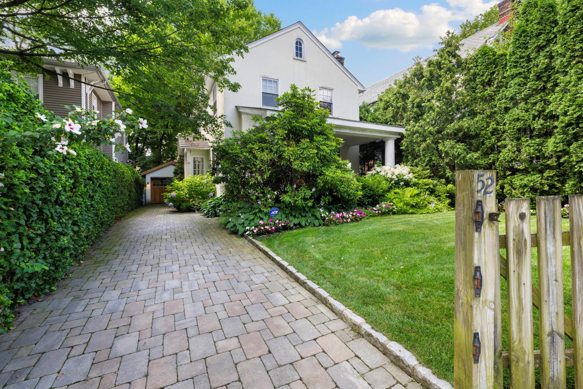 #1 photo, 46 Beechwood Terrace, Yonkers , NY 10705