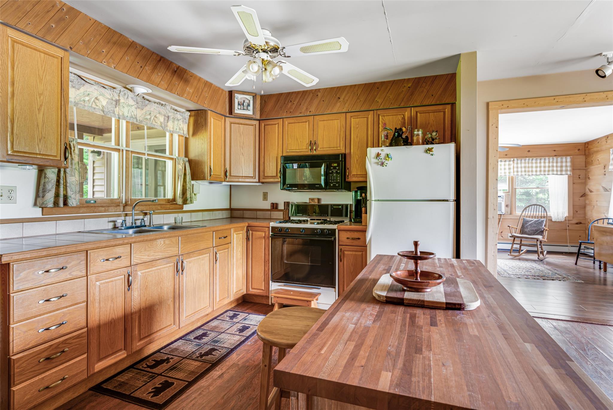 #10 photo, 278 Route 13, Prattsville , NY 12468