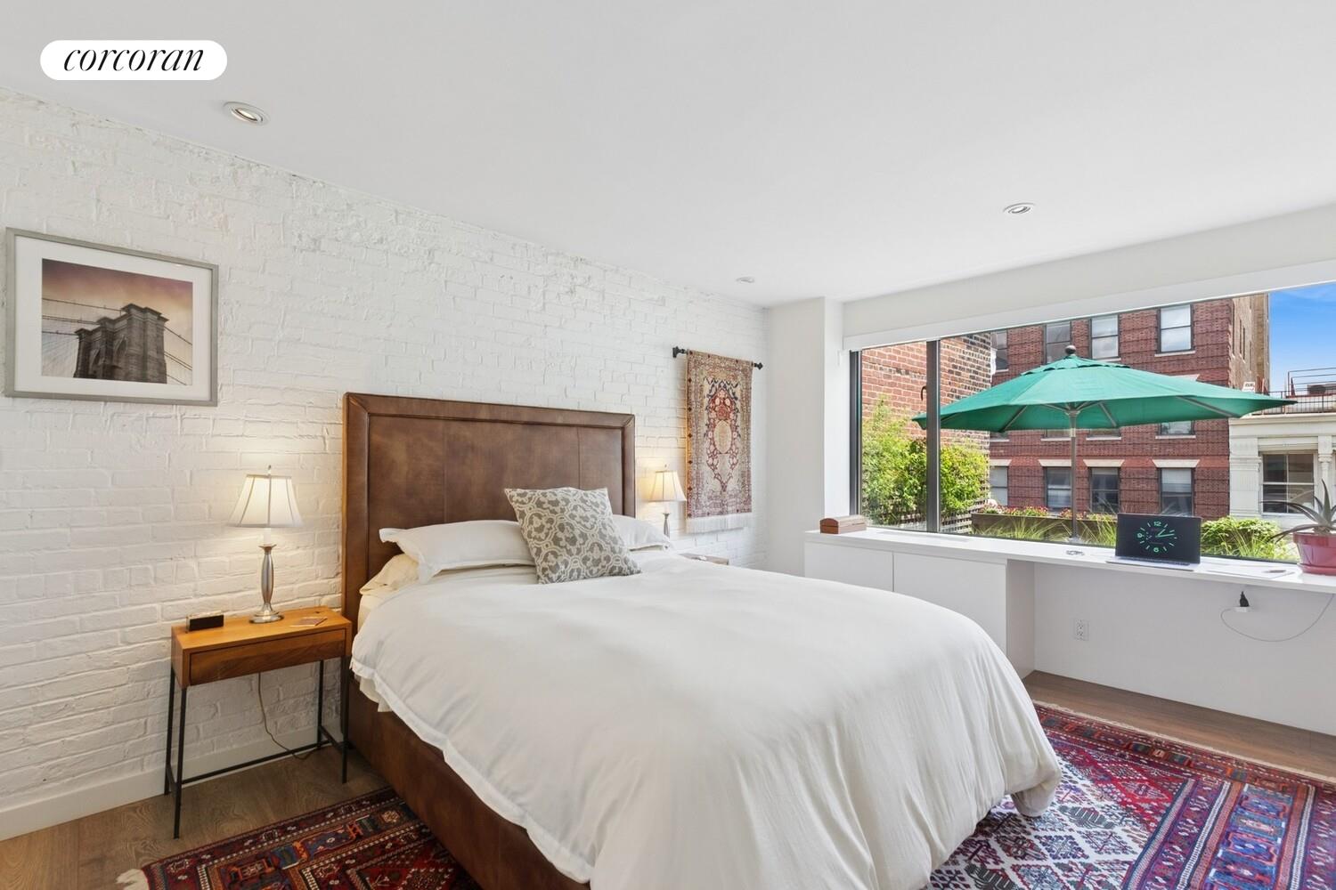 #8 photo, New York City, マンハッタン Greenwich Village , NY 10012