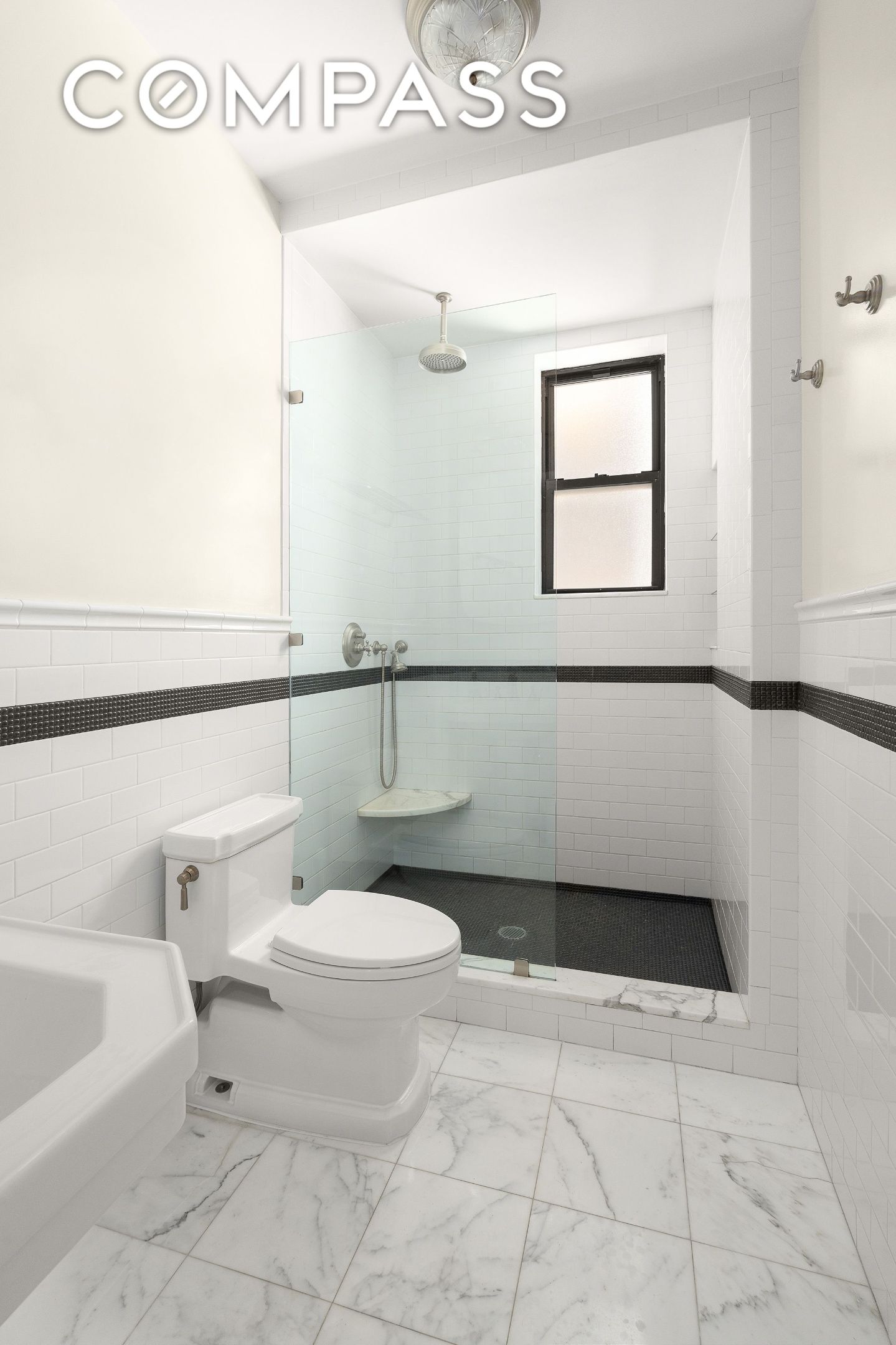 #9 photo, 200 W 54th Street, マンハッタン Theater District , NY 10019