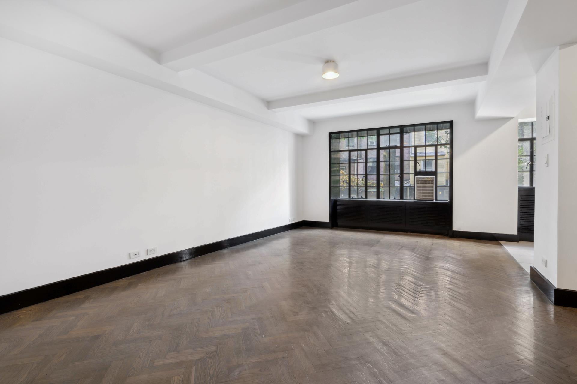 #1 photo, 25 MONROE Place, Brooklyn Heights , NY 11201