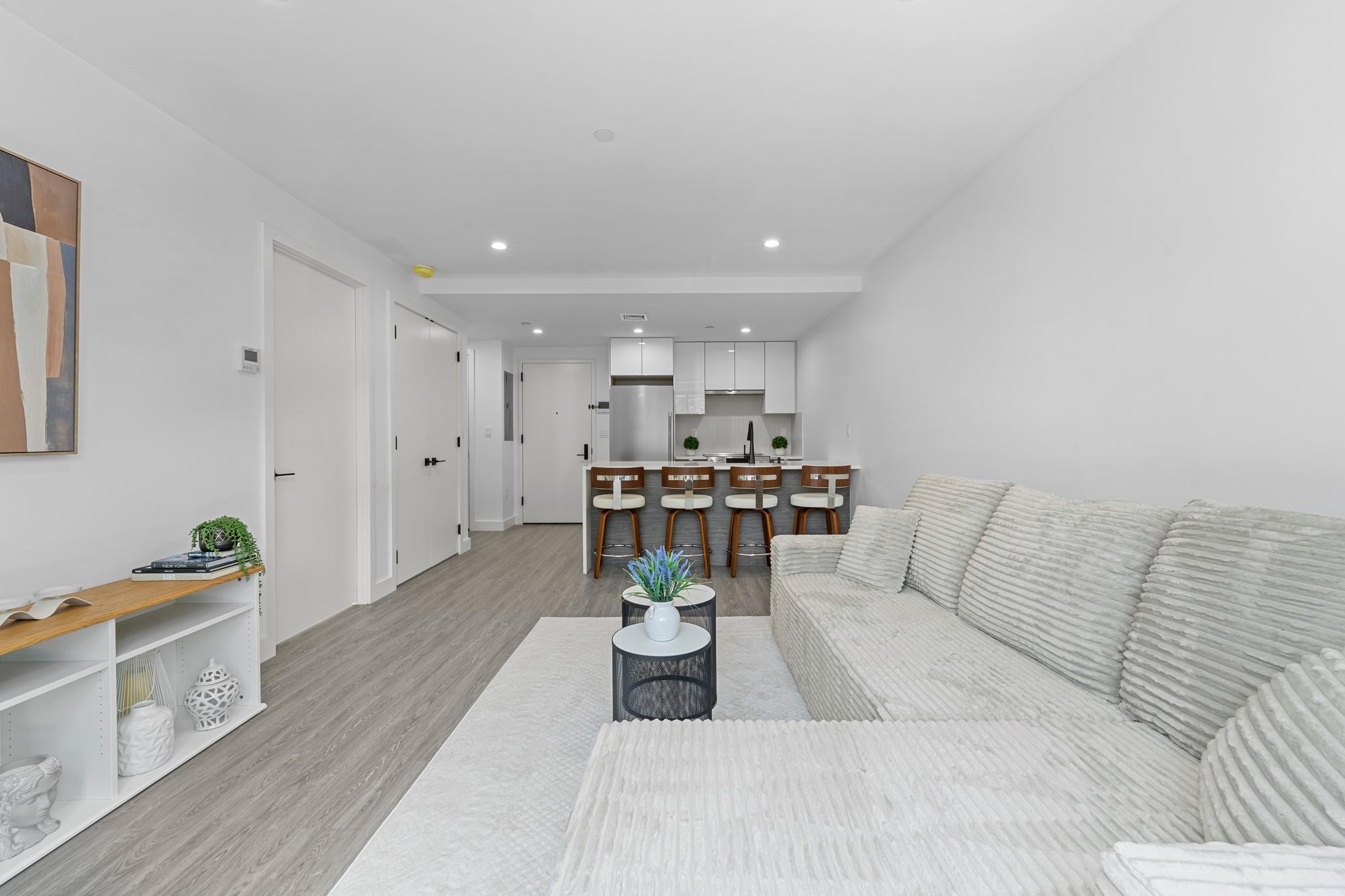 #2 photo, 46-40 Vernon Boulevard, クイーンズ区 Long Island City , NY 11101