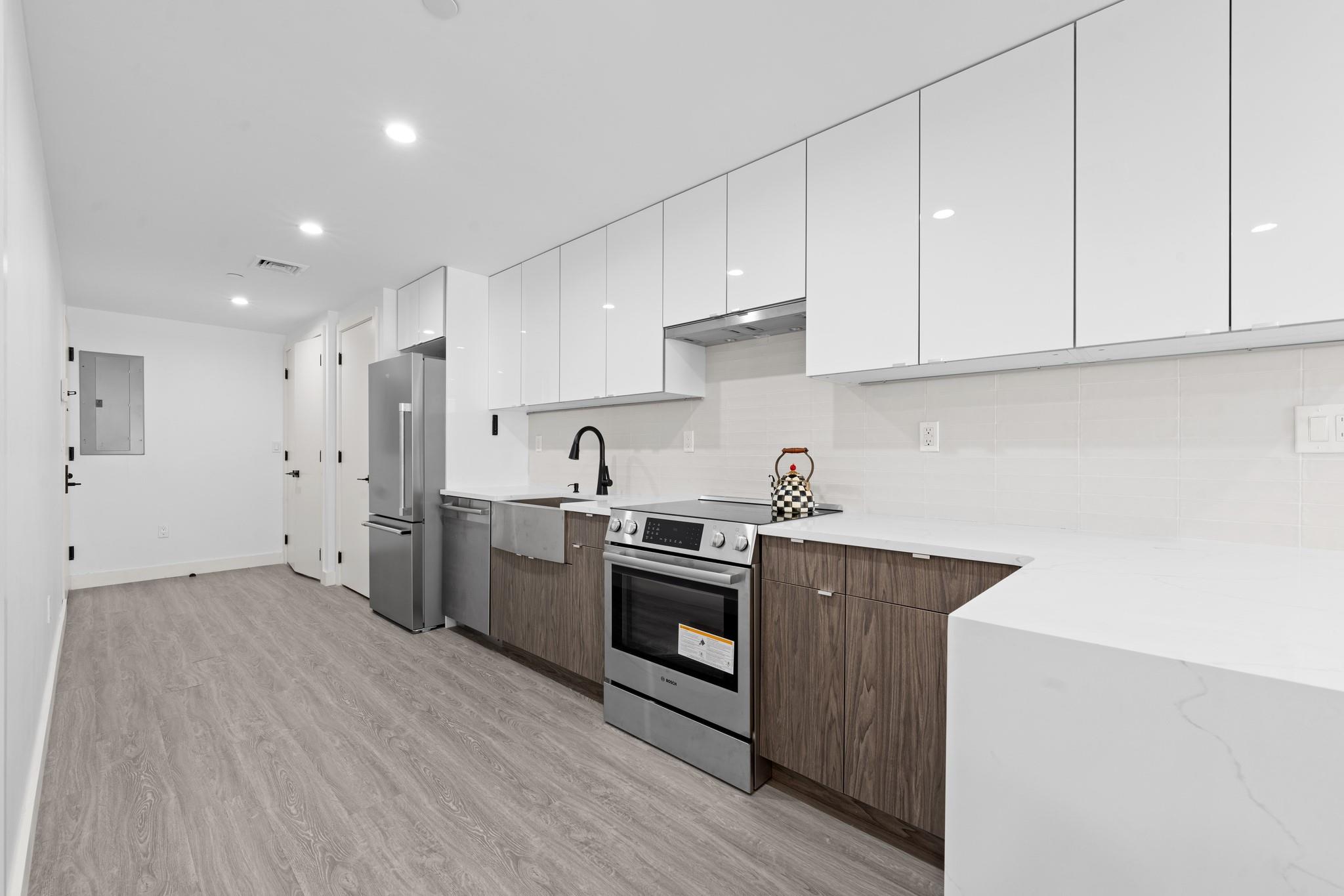 #5 photo, 46-40 Vernon Boulevard, クイーンズ区 Long Island City , NY 11101