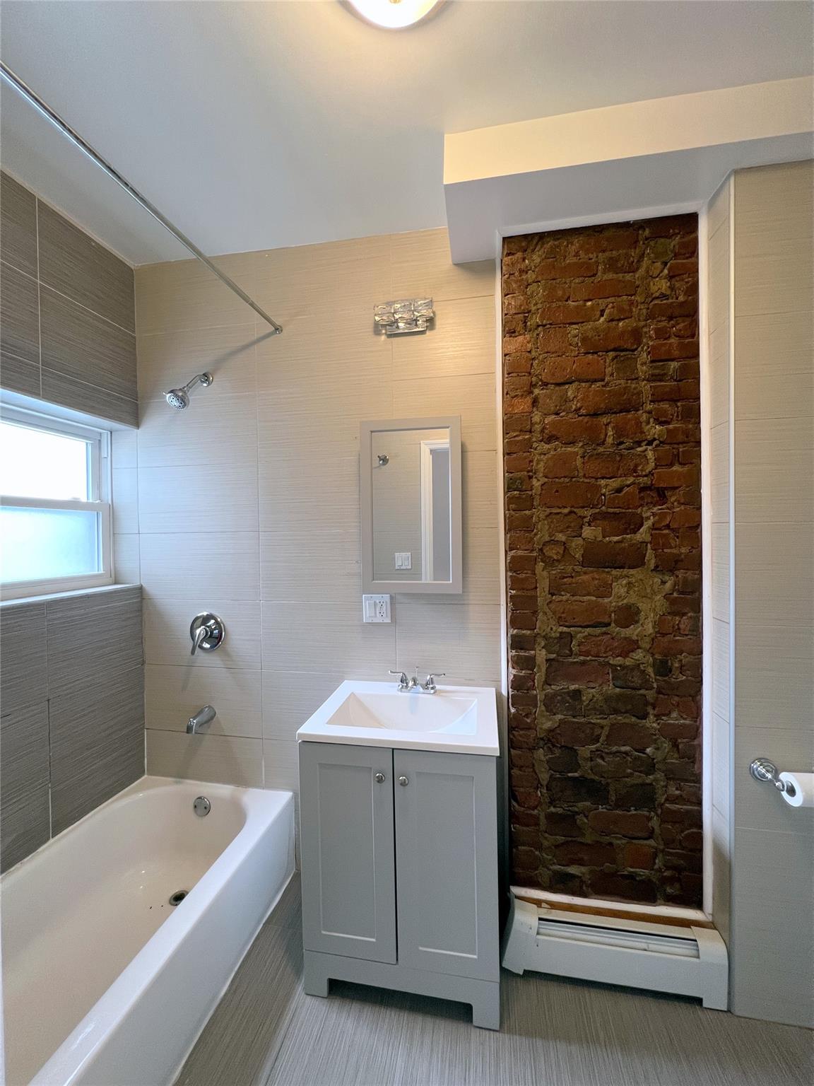 #4 photo, 75 De Sales Place, ブルックリン区 Brooklyn , NY 11207