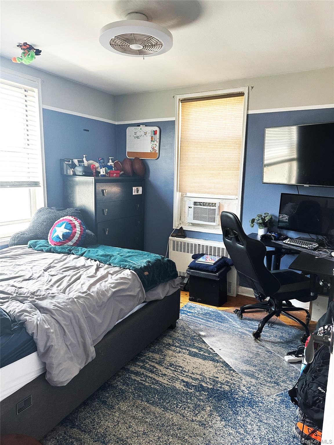 #4 photo, 530 Dubois Avenue, מחוז נסאו Valley Stream , NY 11581