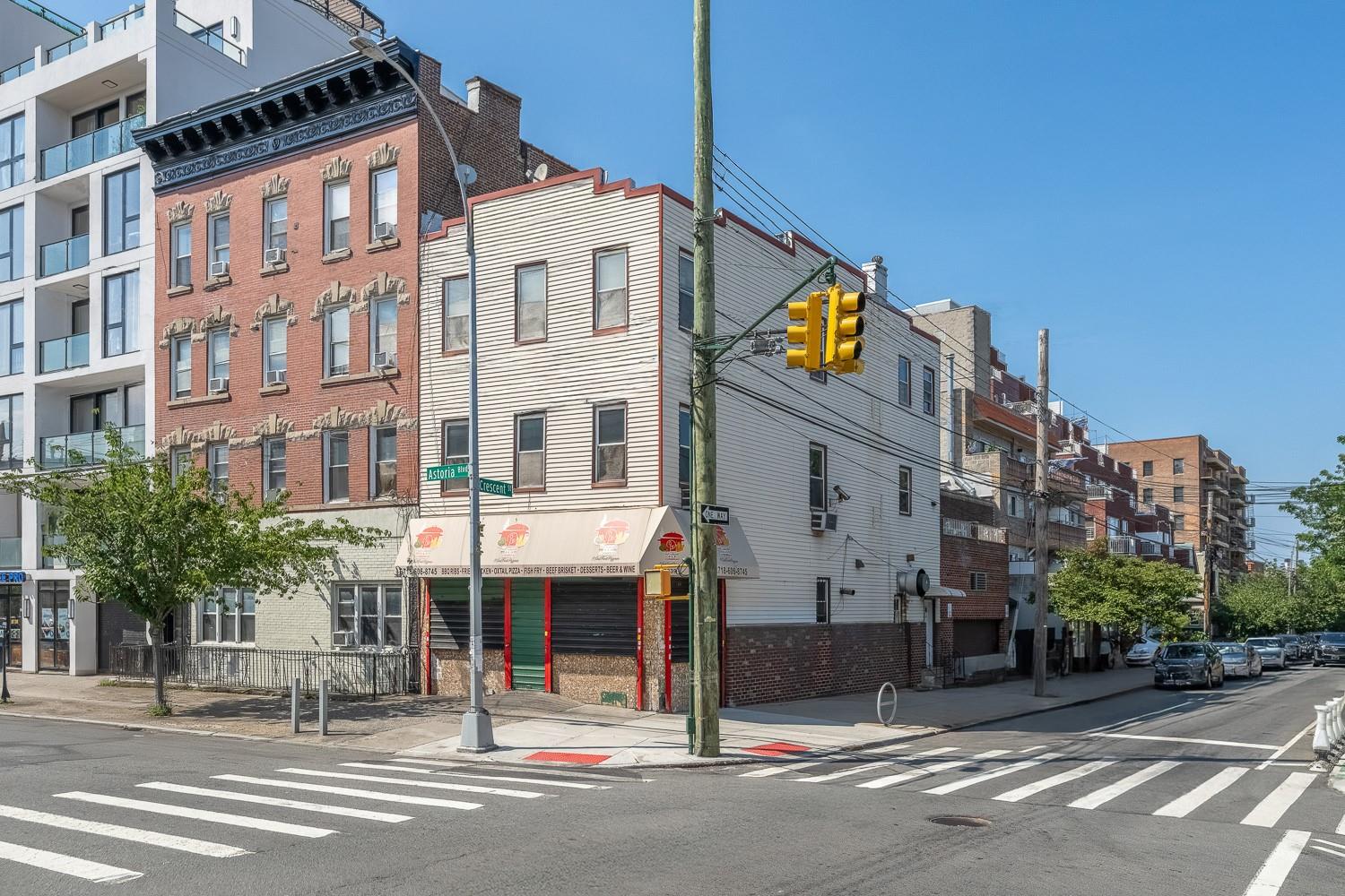 #3 photo, 2339 Astoria Boulevard, クイーンズ区 Astoria , NY 11102