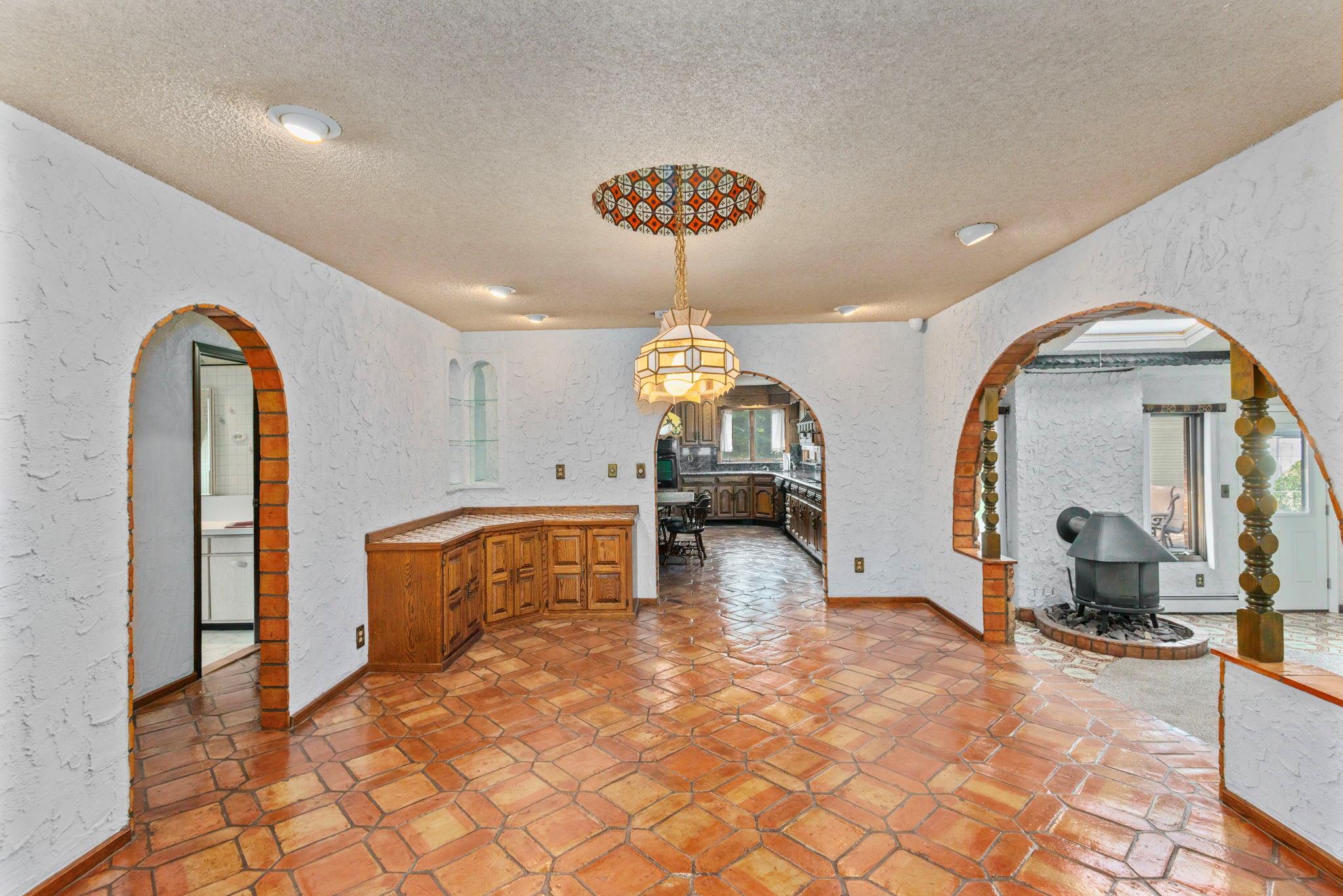 #8 photo, 60 Wheatfield Lane, 東長島 康马克 Commack , NY 11725