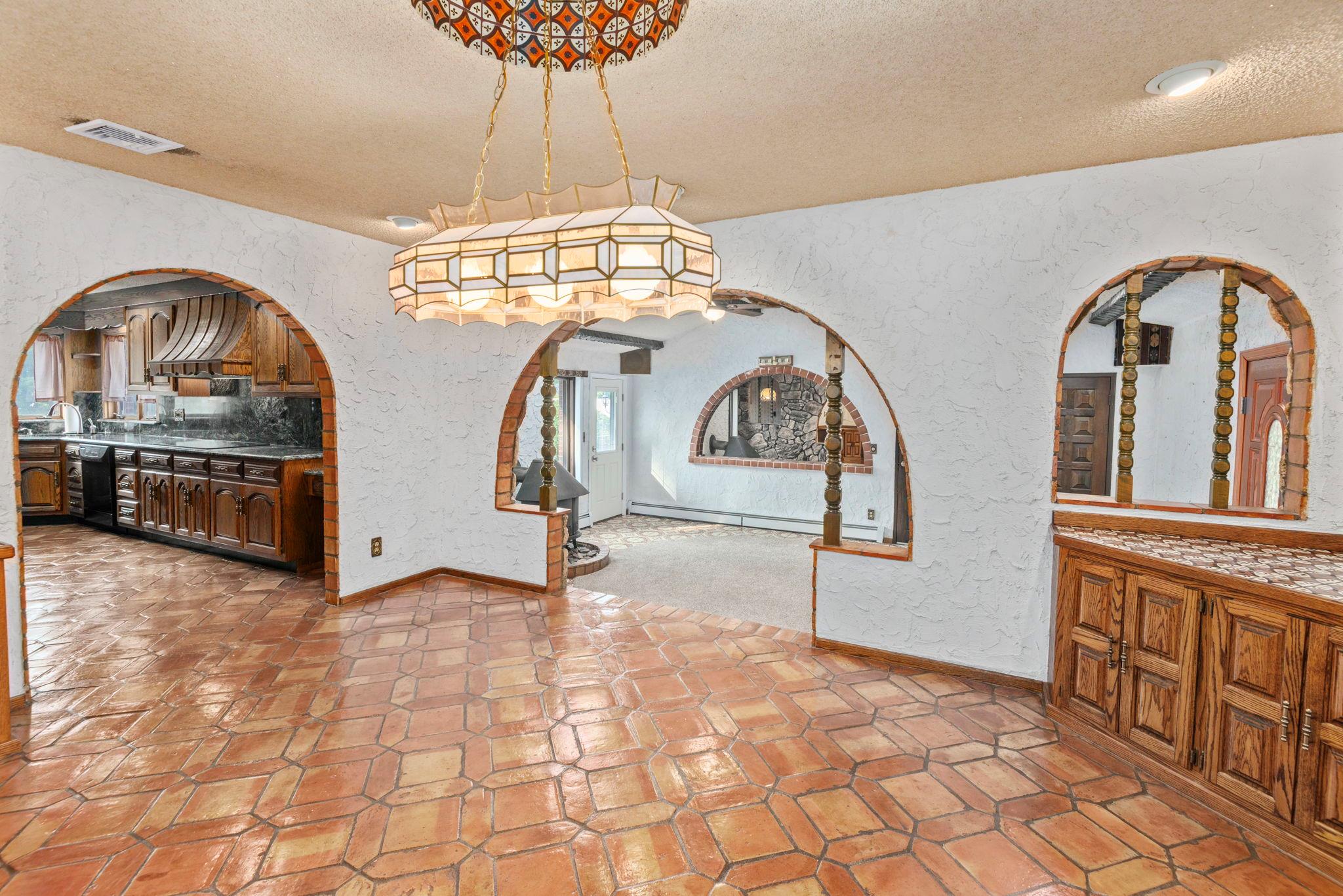 #9 photo, 60 Wheatfield Lane, 東長島 康马克 Commack , NY 11725