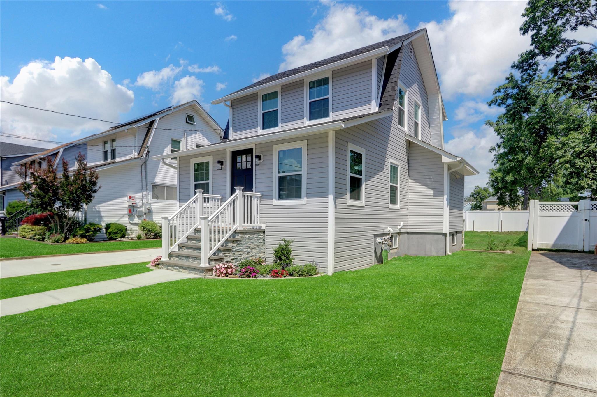 #16 photo, 205 Howell Street, Bellmore , NY 11710