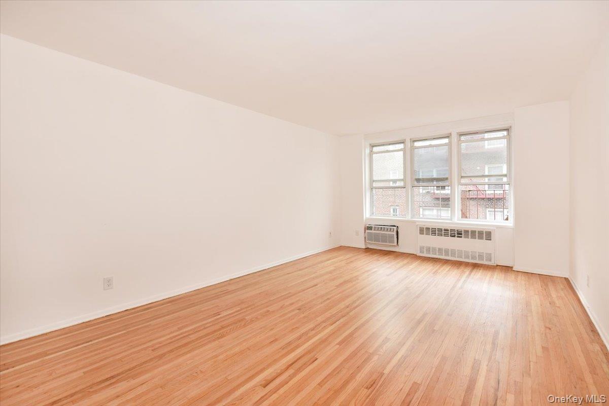 #12 photo, 400 E 17th Street, ブルックリン区 Brooklyn , NY 11226