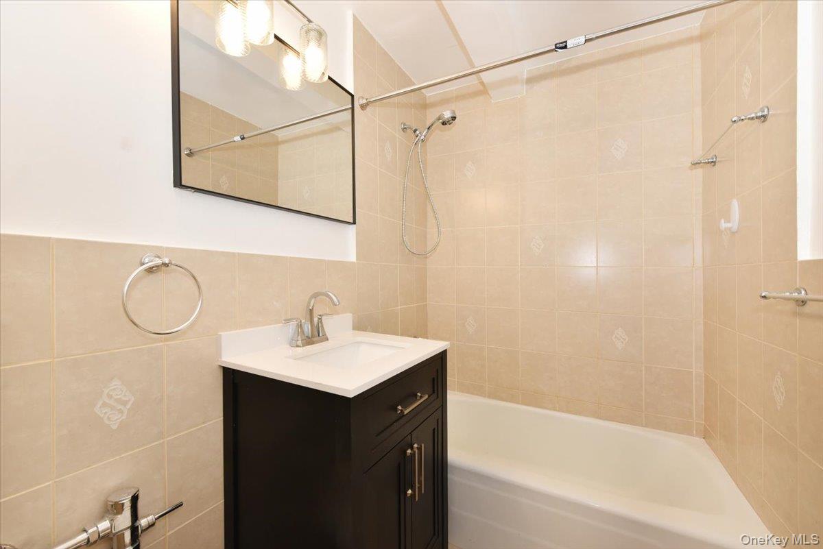 #5 photo, 400 E 17th Street, ブルックリン区 Brooklyn , NY 11226