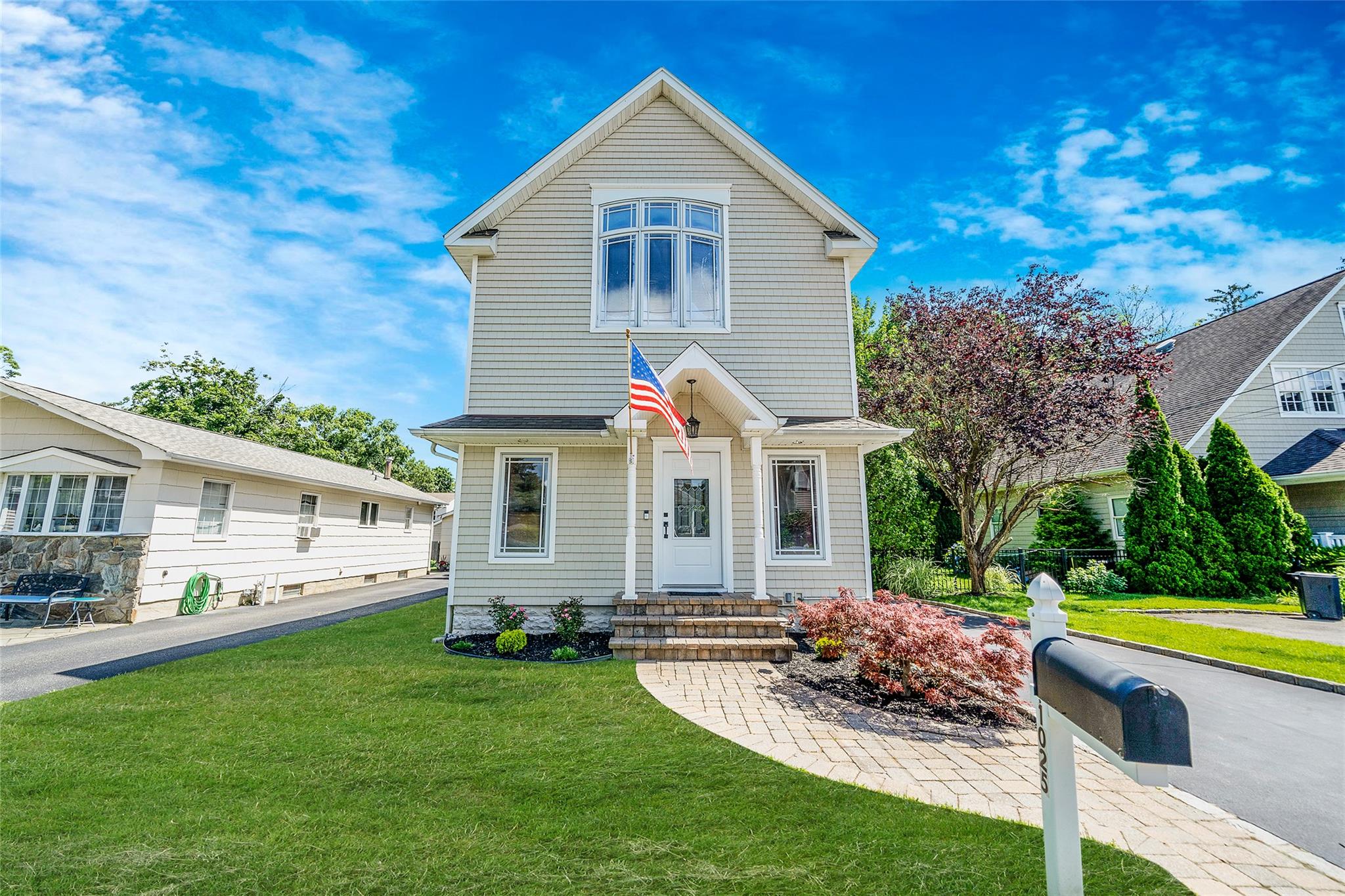 #2 photo, 1025 Harrison Drive, 東長島 Centerport , NY 11721