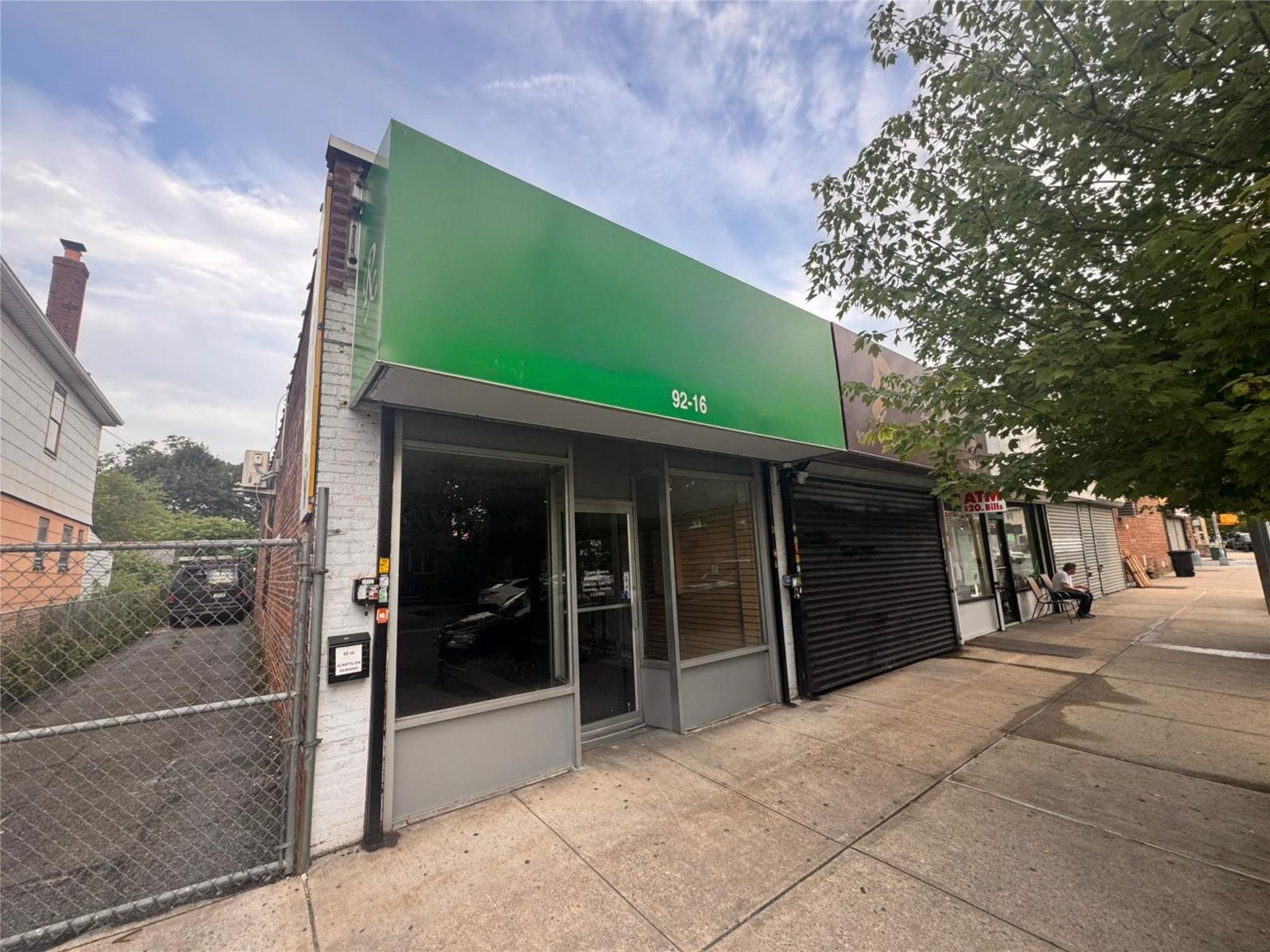 #1 photo, 92-16 71st Avenue, クイーンズ区 Forest Hills , NY 11375