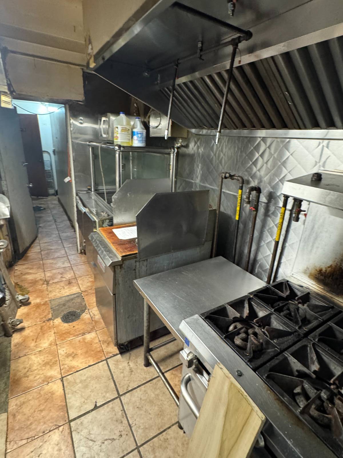 #17 photo, 417 Marcus Garvey BLVD, #1, Stuyvesant Heights , NY 11216