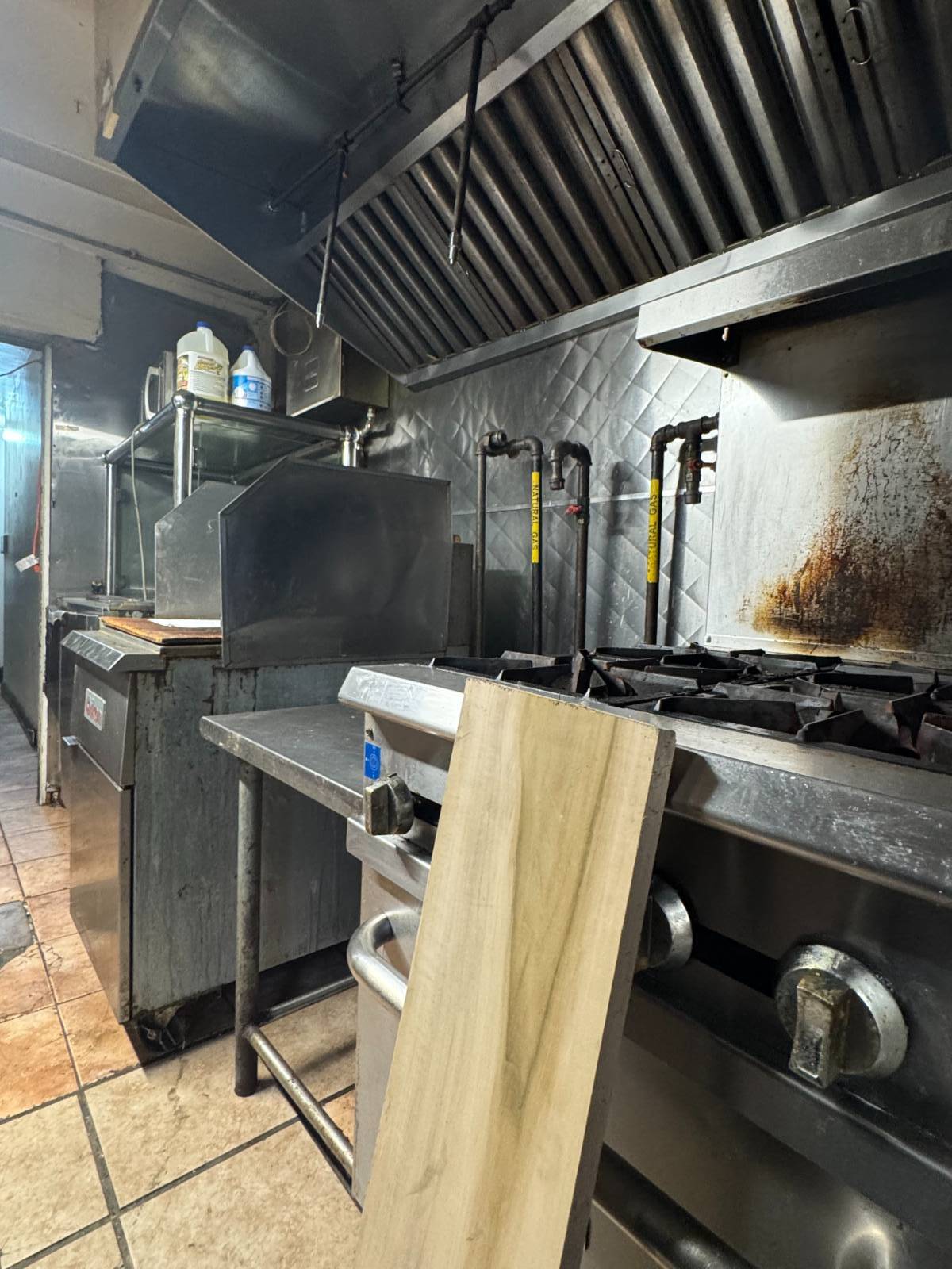 #18 photo, 417 Marcus Garvey BLVD, #1, Stuyvesant Heights , NY 11216