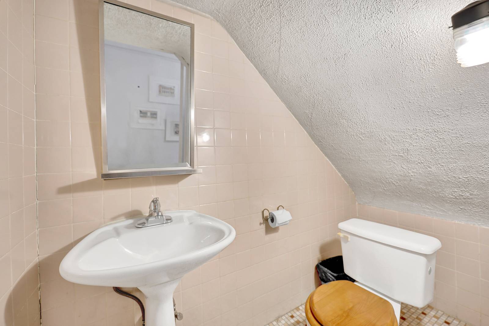 #27 photo, 1816 Voorhies Ave, ブルックリン区 Sheepshead Bay , NY 11235